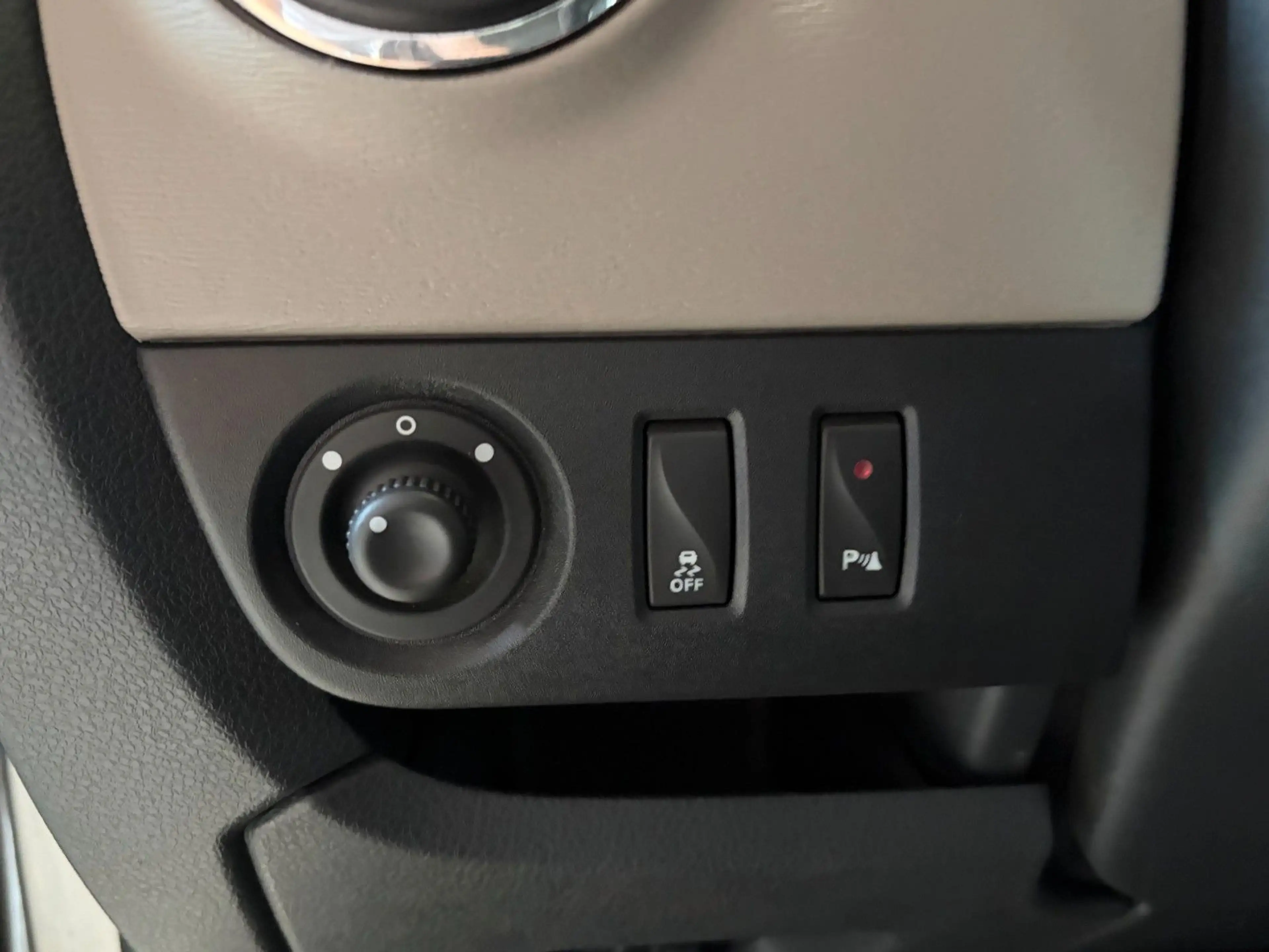 Dacia Lodgy Prestige 1.2 — photo 10