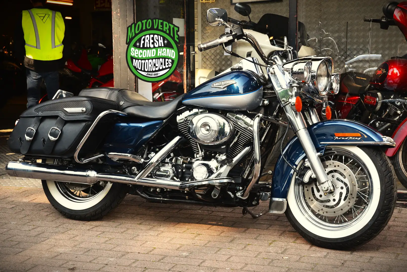 Harley-Davidson Road King CLASSIC ***MOTO VERTE*** Blau - 1