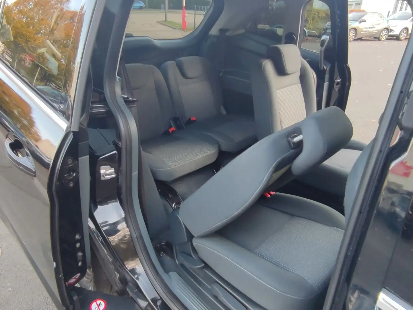 Ford Grand C-Max Grand C-MAX 1,6 Trend,6 Sitze , Klima Schwarz - 2