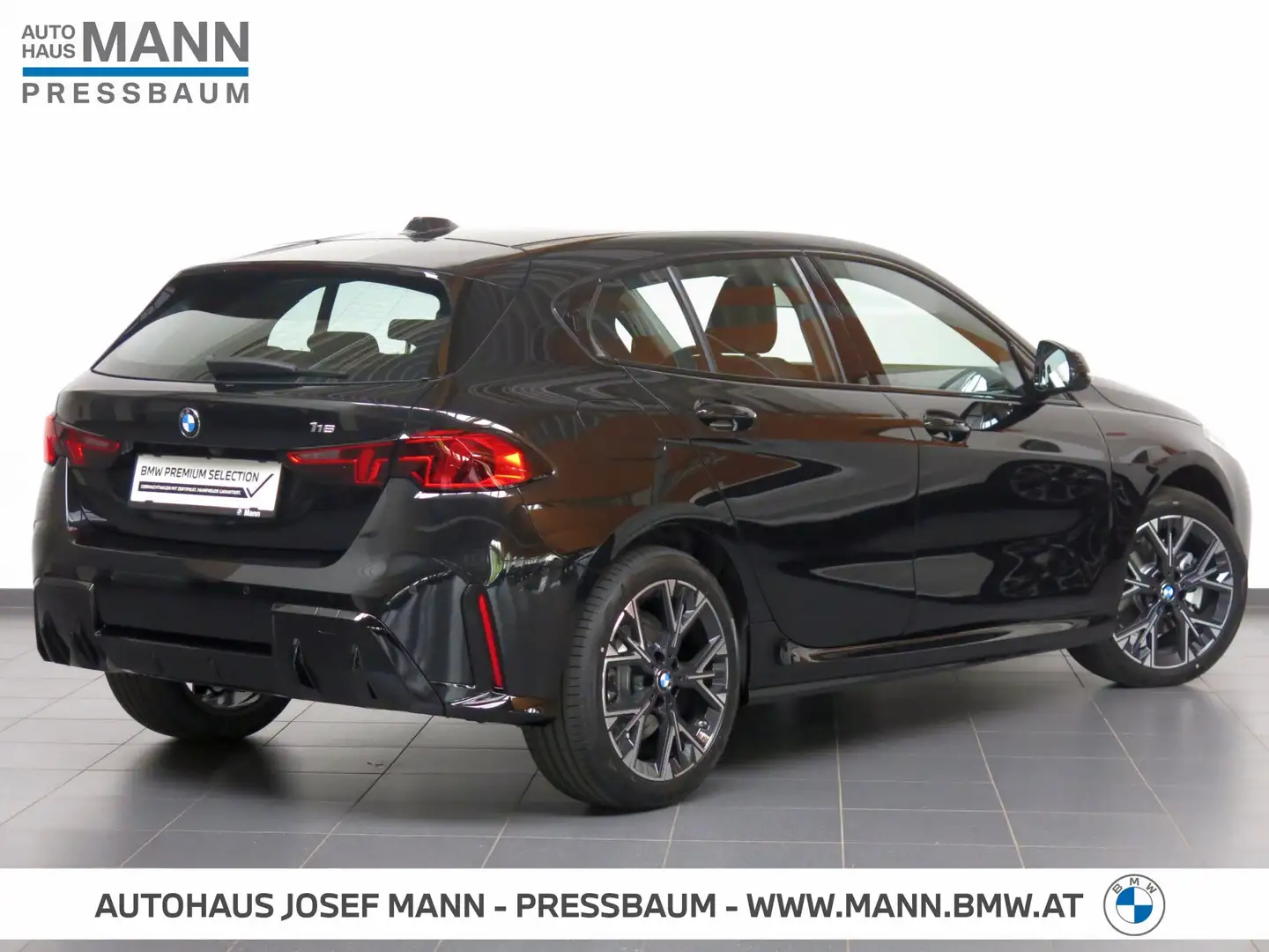 BMW 116 i M SPORTDESIGN Schwarz - 2