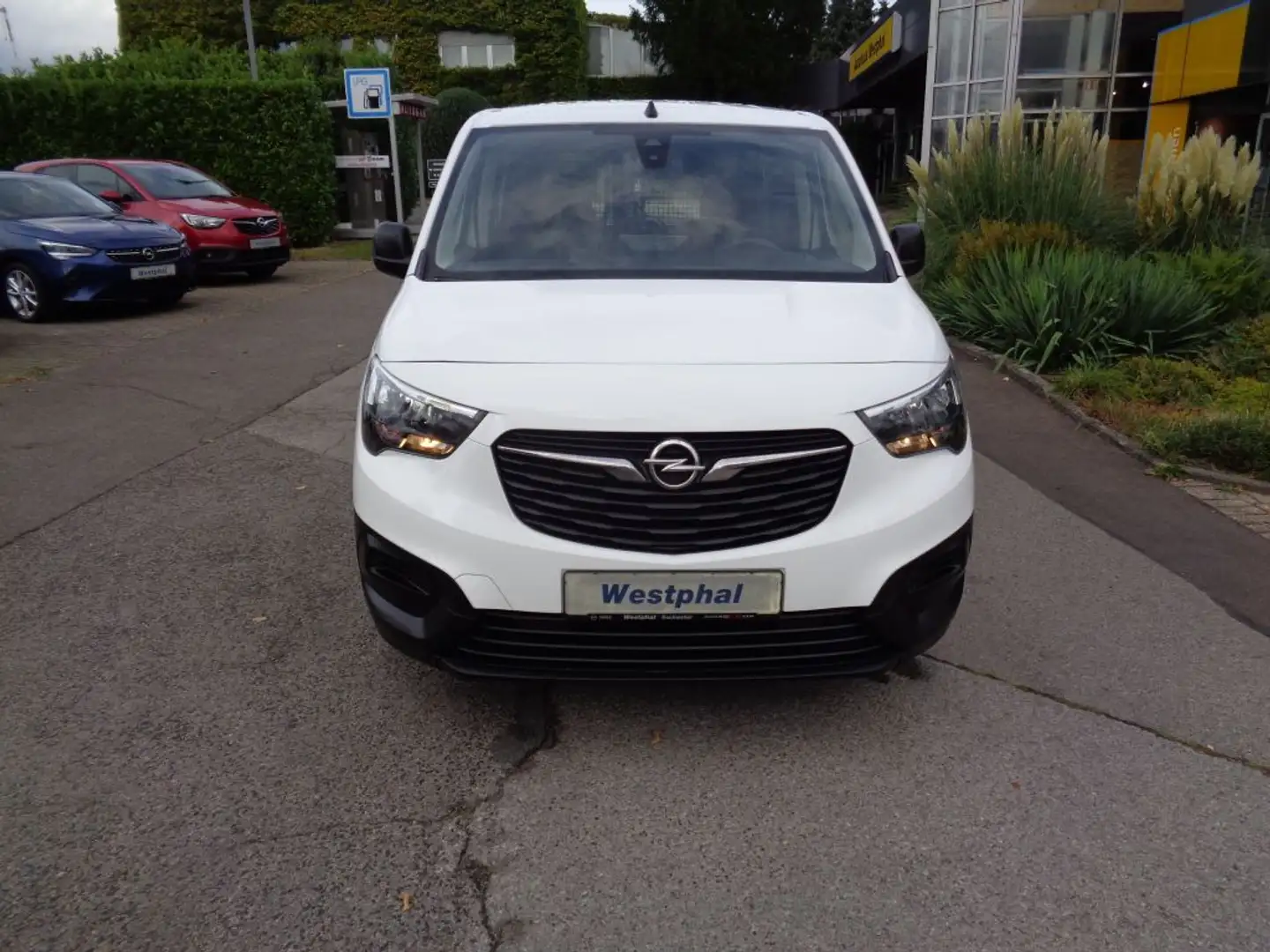 Opel Combo Cargo 1.5 D Selection Weiß - 2