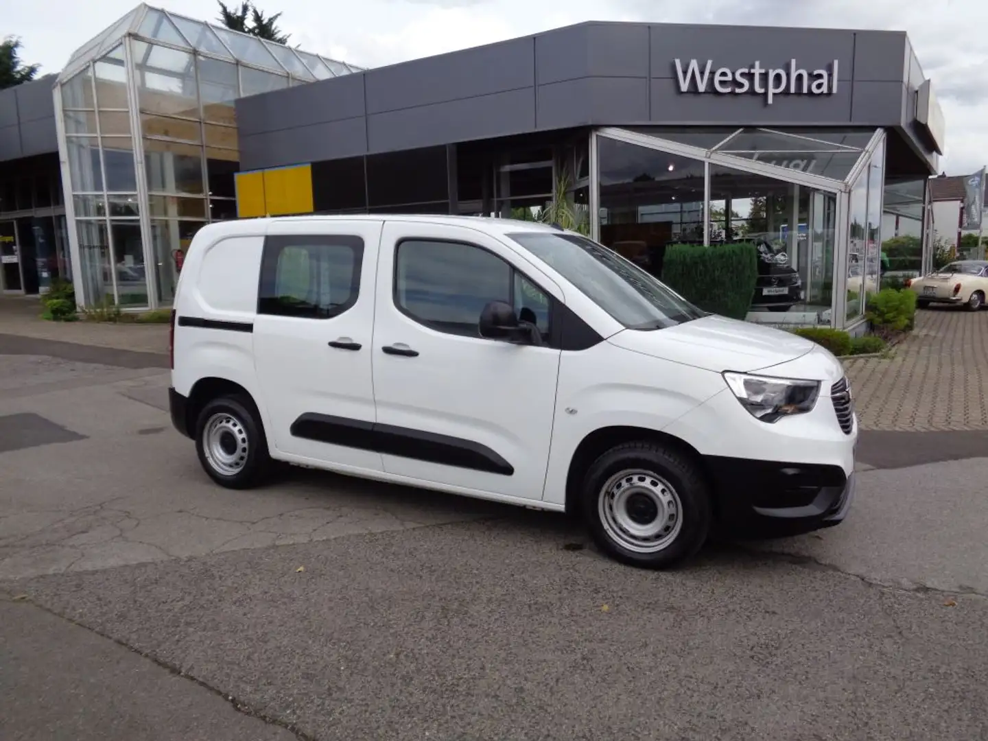 Opel Combo Cargo 1.5 D Selection Weiß - 1