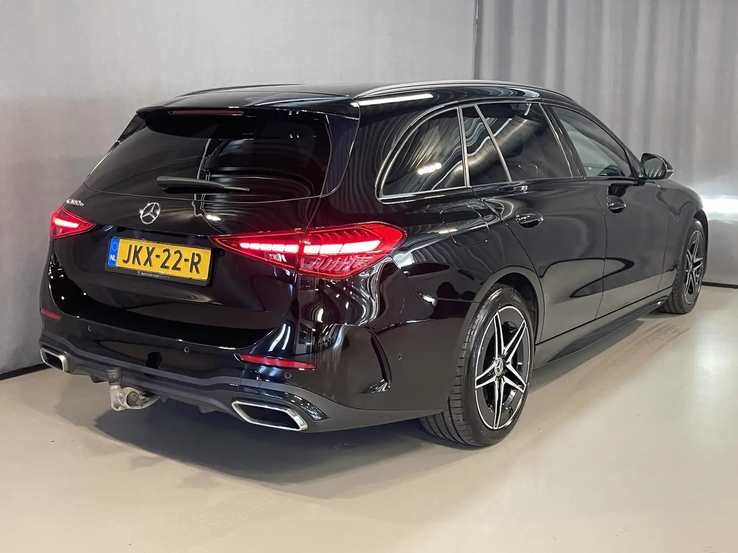 Mercedes-Benz C 300 Estate e AMG Line 18"/Trekhaak/Adaptieve cruise/LE Zwart - 2
