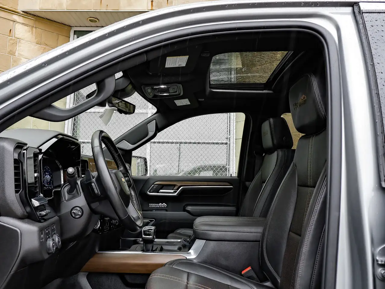 Chevrolet Silverado 1500 снимка Chevrolet Silverado 1500