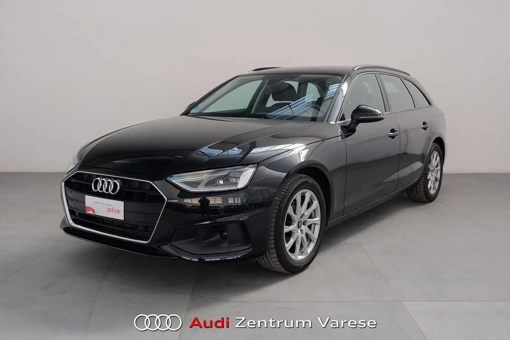 Audi A4 Avant 35 TFSI 150CV MHEV Stronic Business Zwart - 1