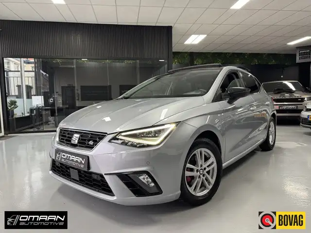 SEAT Ibiza 1.5 TSI FR 150PK PANO ACC LED CARPLAY
