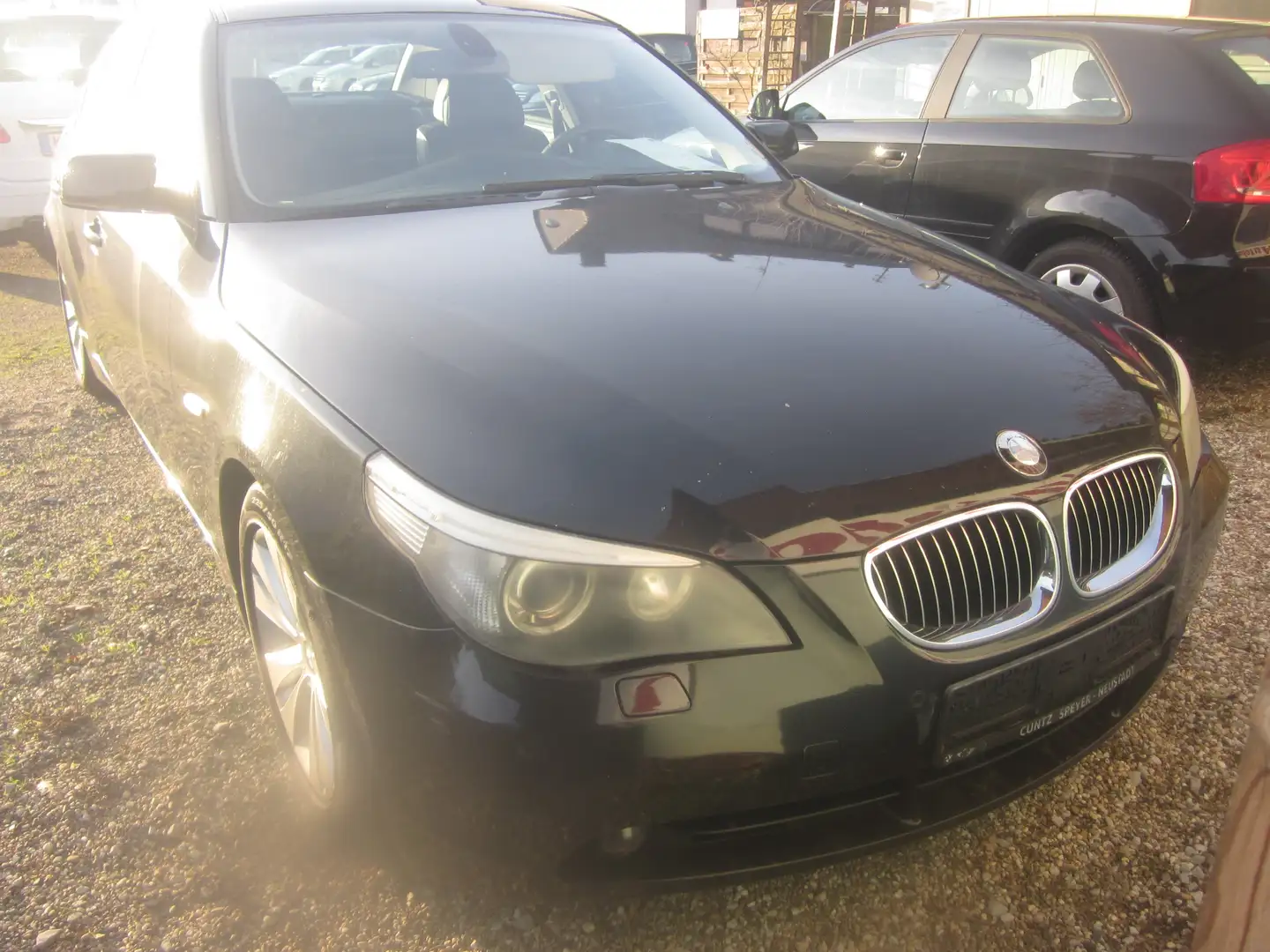 BMW 530 Noir - 1