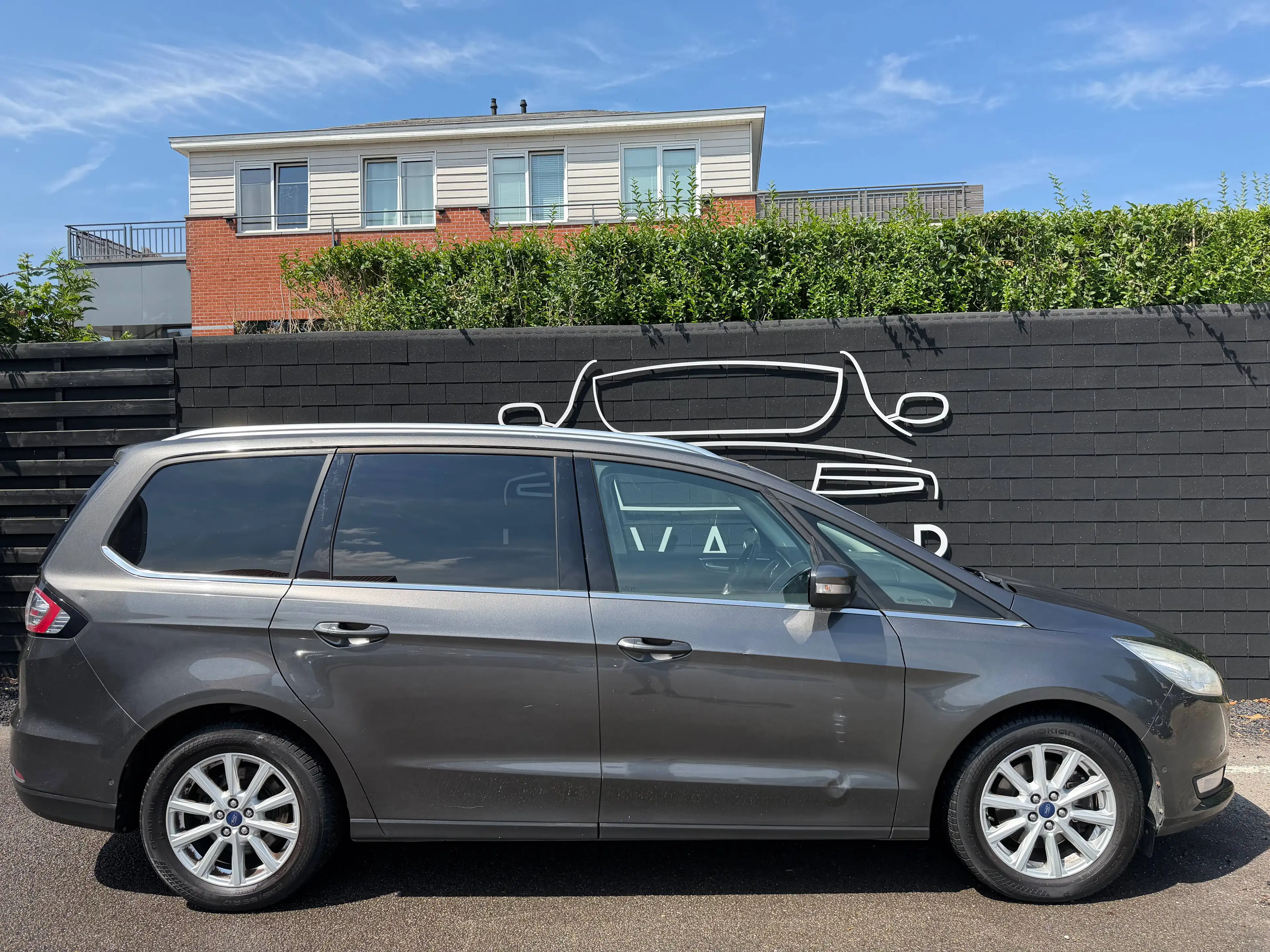 Ford Galaxy 2.0 TDCi+7 PLACES+NAVI+CAMERA+TOIT OUVRANT+JANTES+EU 6B — photo 9