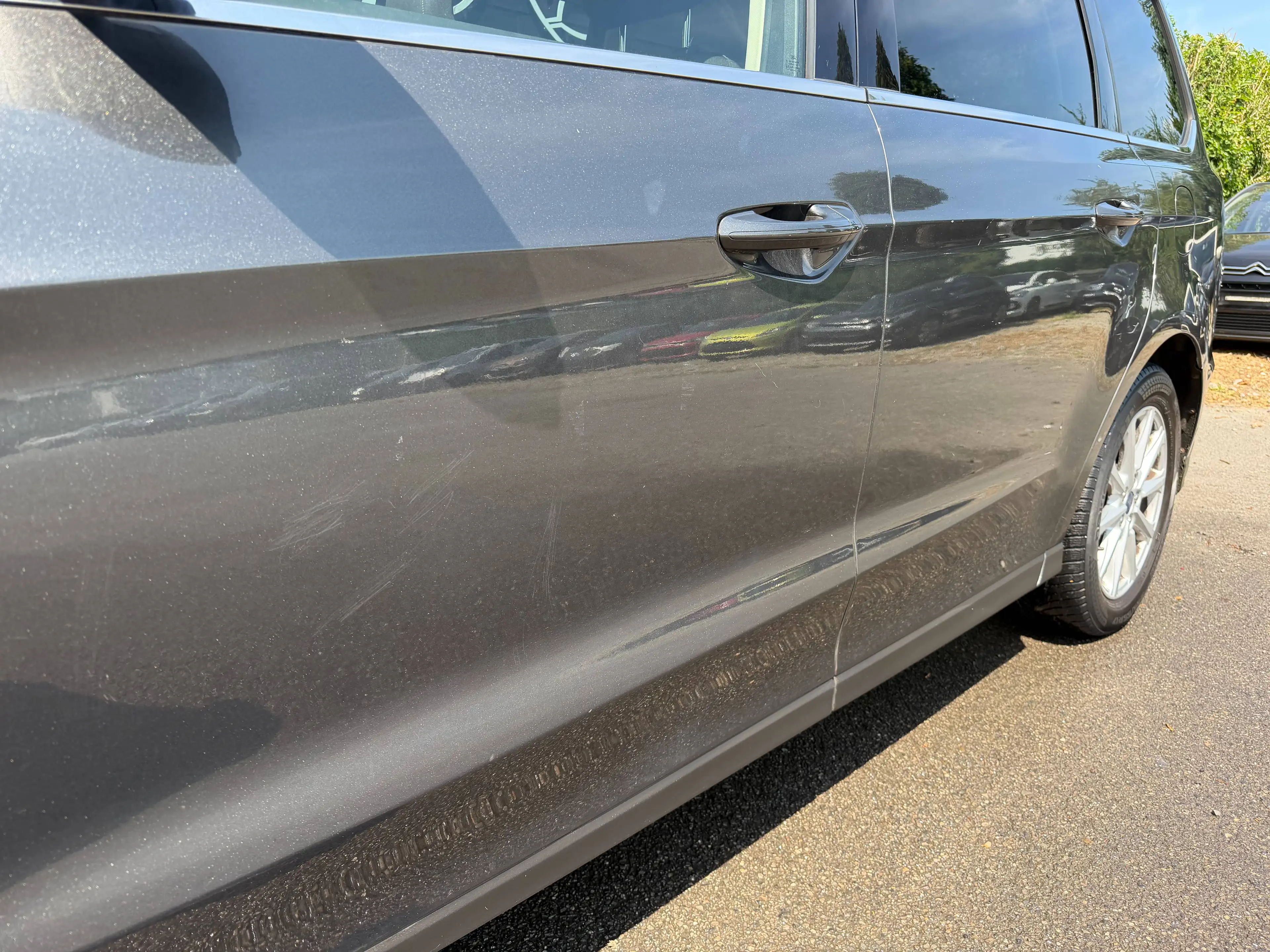 Ford Galaxy 2.0 TDCi+7 PLACES+NAVI+CAMERA+TOIT OUVRANT+JANTES+EU 6B — photo 2