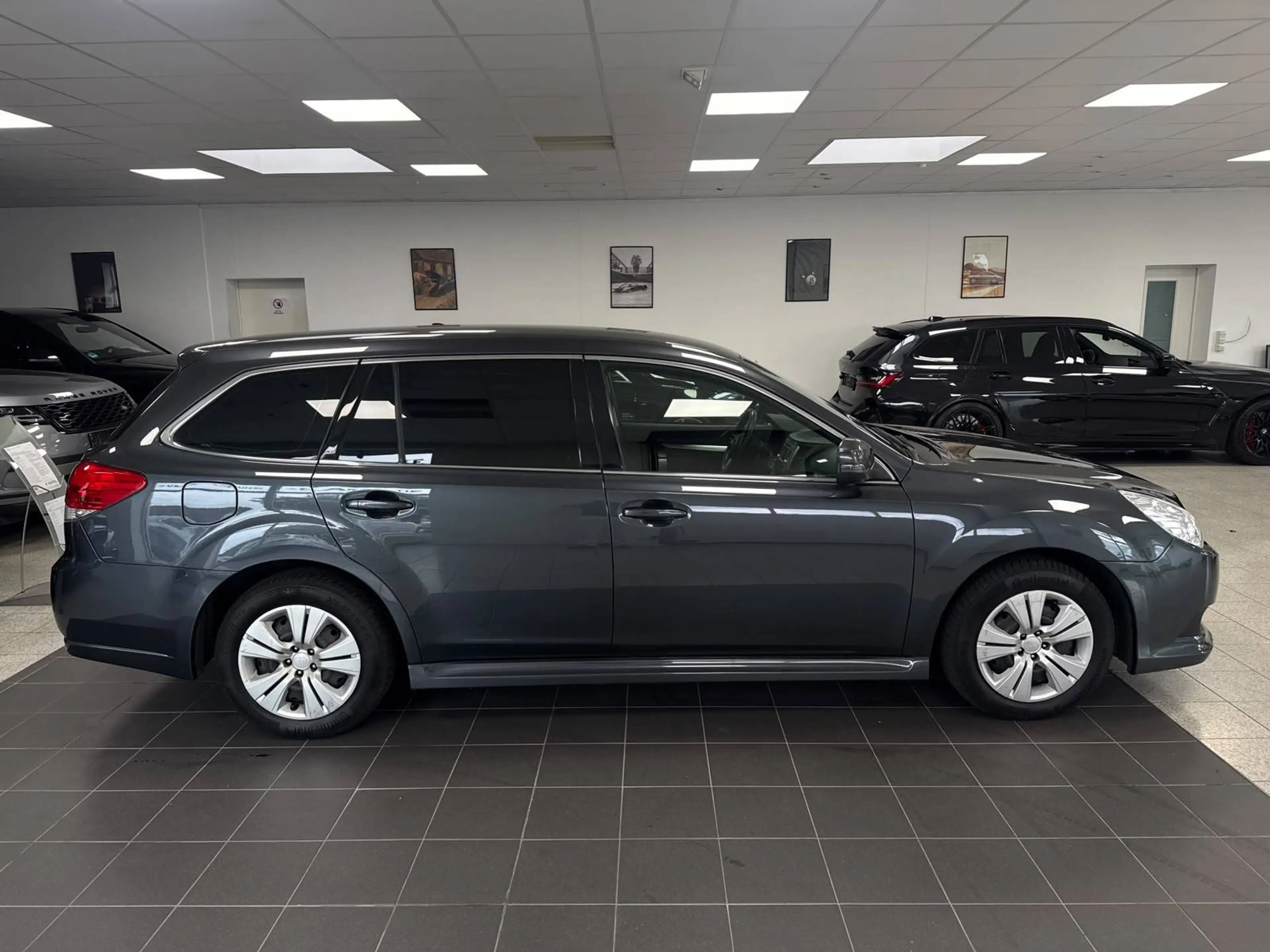Subaru Legacy Trend 2.0 AWD | SCHECKHEFTGEPFLEGT | GROßE SERVICE + TÜV NEU | KAMERA — photo 7