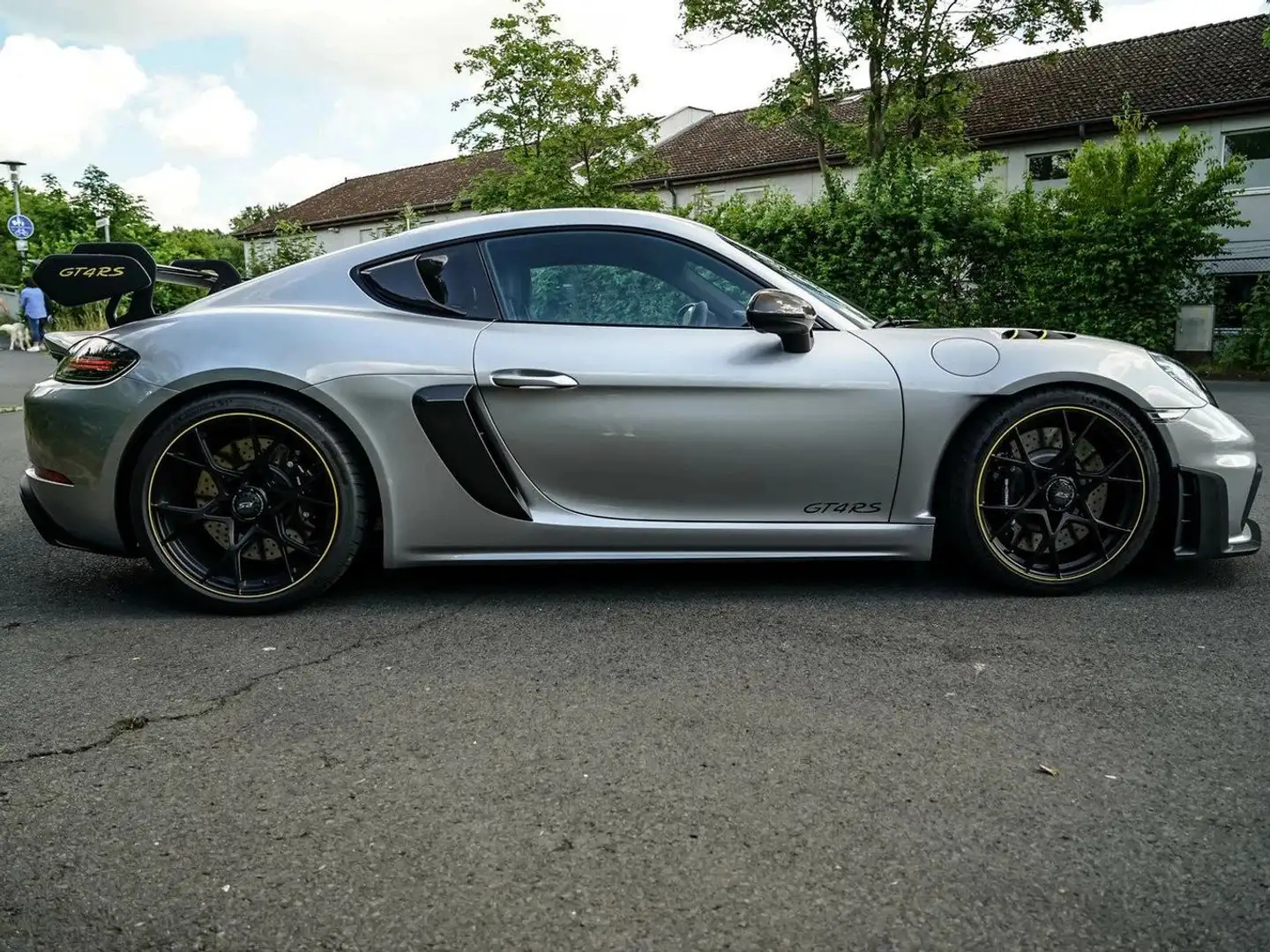Porsche 718 Cayman GT4 RS Silber - 2