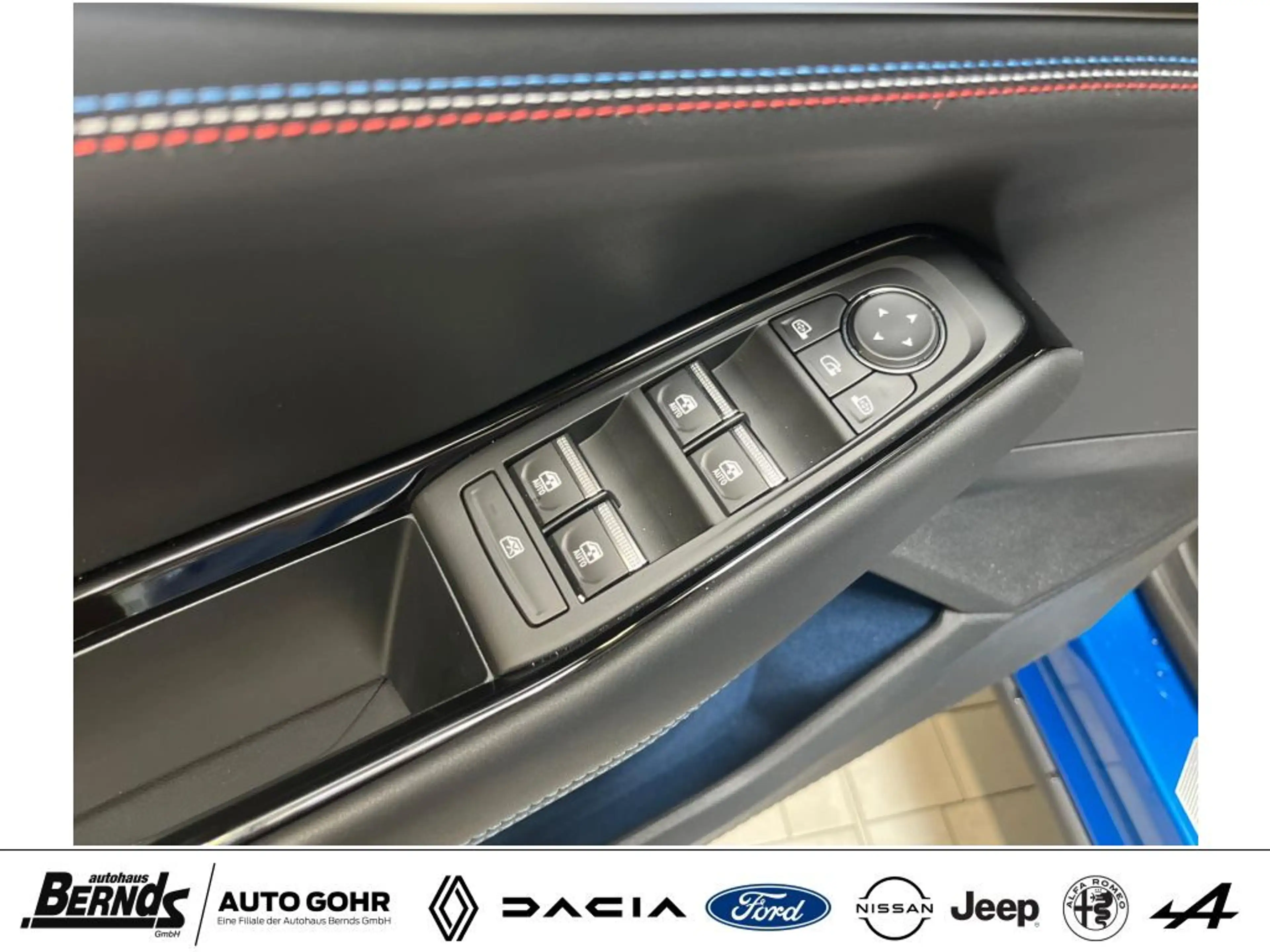 Renault Rafale E-Tech Hyper Plug-in Hybrid 300 4x4 AA Pano H&K — photo 26