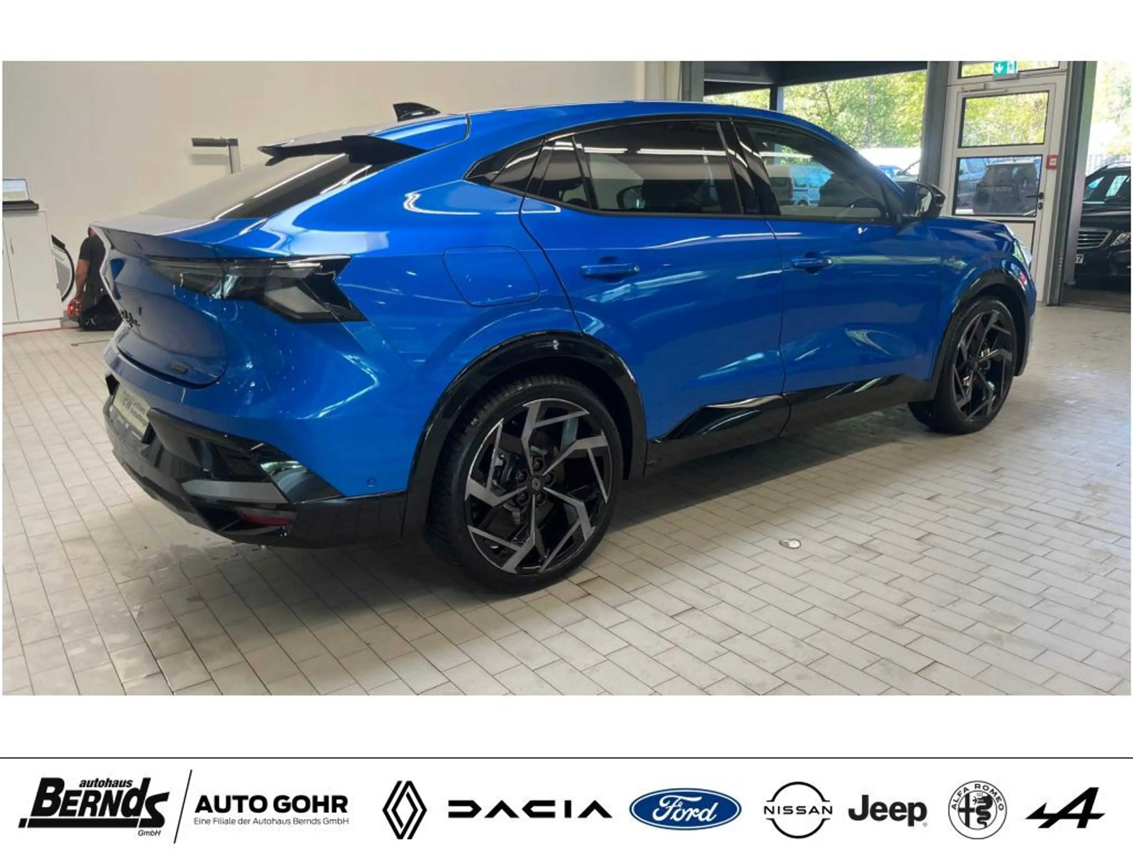 Renault Rafale E-Tech Hyper Plug-in Hybrid 300 4x4 AA Pano H&K — photo 6