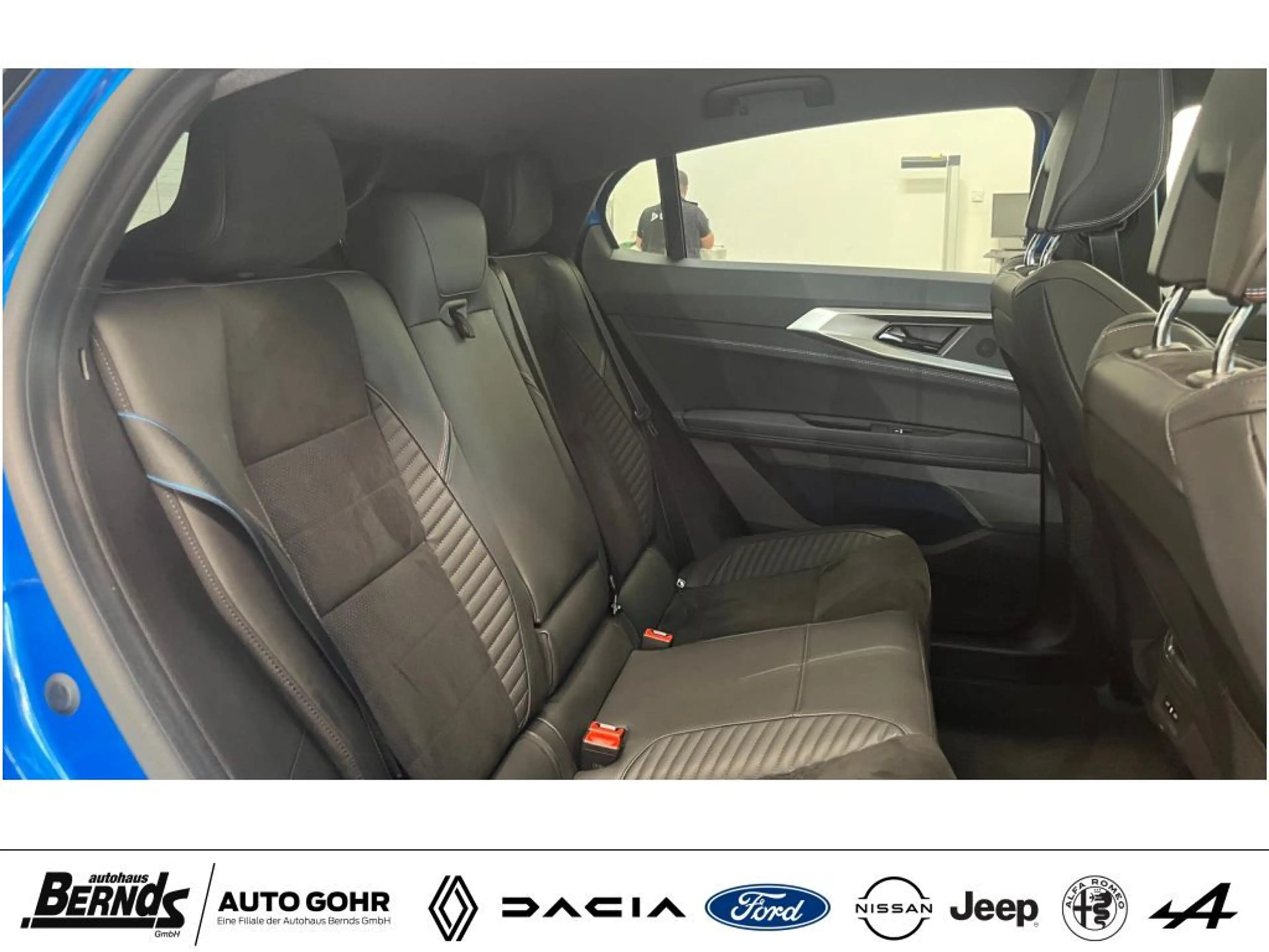 Renault Rafale E-Tech Hyper Plug-in Hybrid 300 4x4 AA Pano H&K — photo 5
