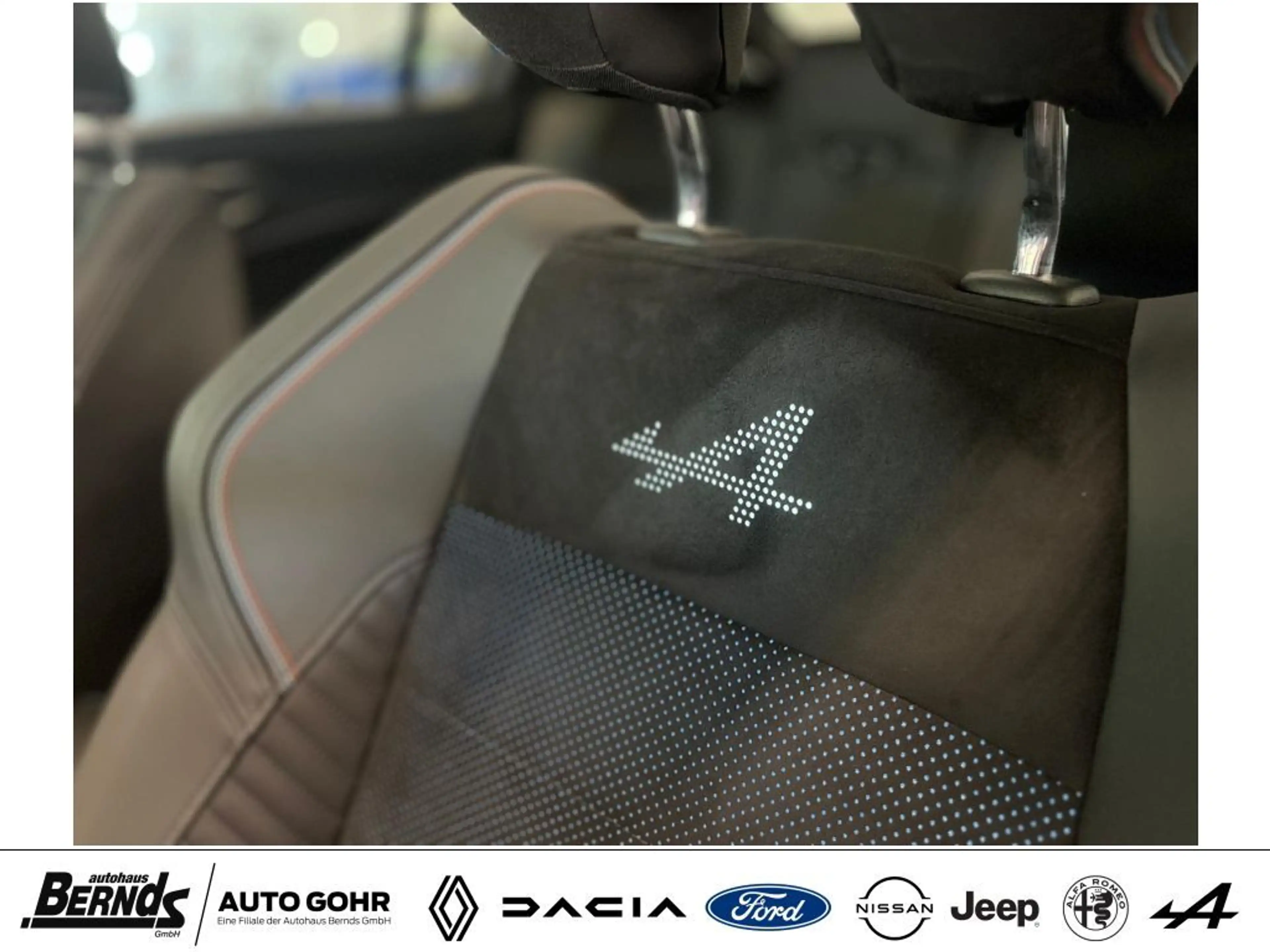 Renault Rafale E-Tech Hyper Plug-in Hybrid 300 4x4 AA Pano H&K — photo 34