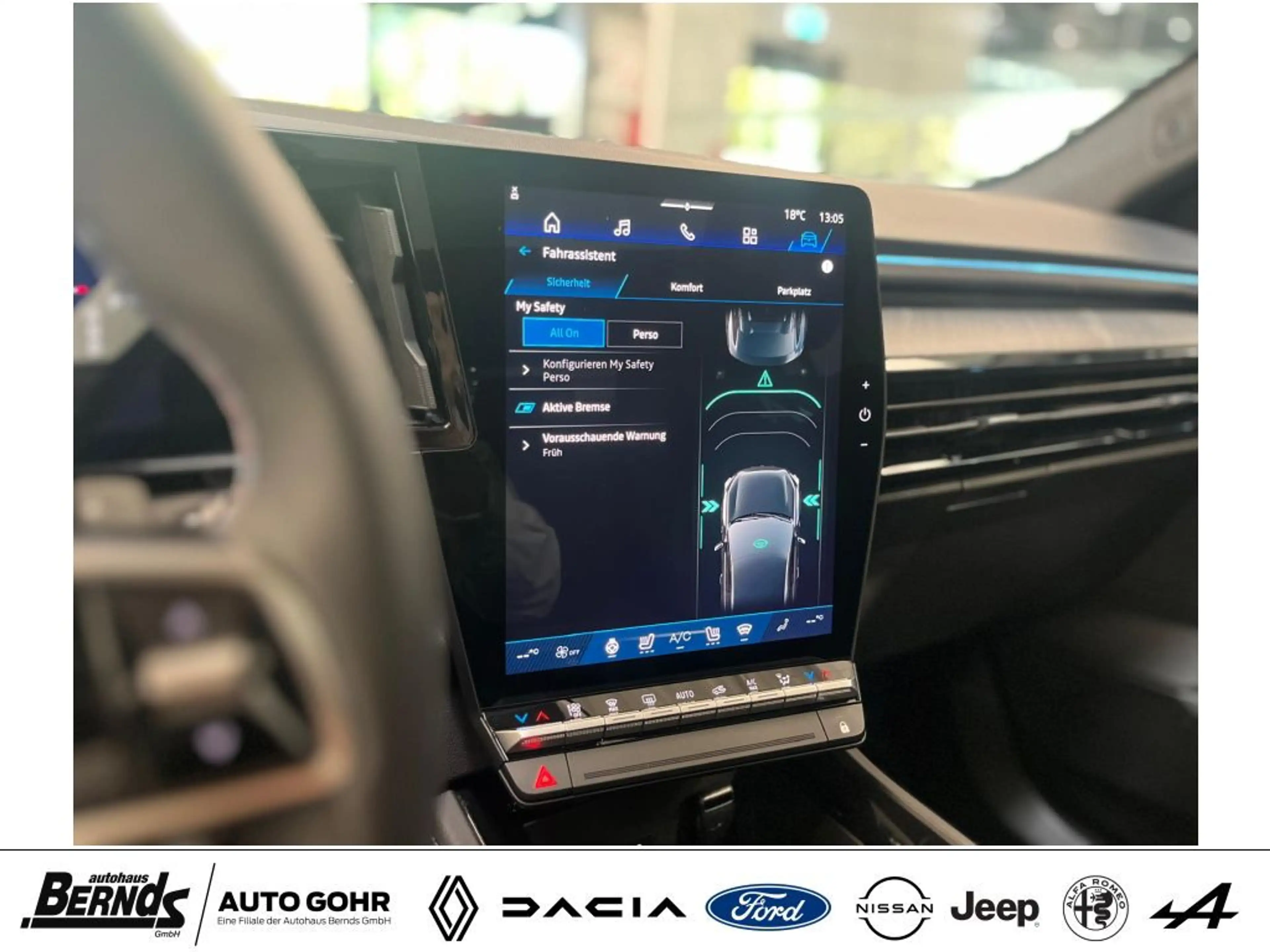 Renault Rafale E-Tech Hyper Plug-in Hybrid 300 4x4 AA Pano H&K — photo 24