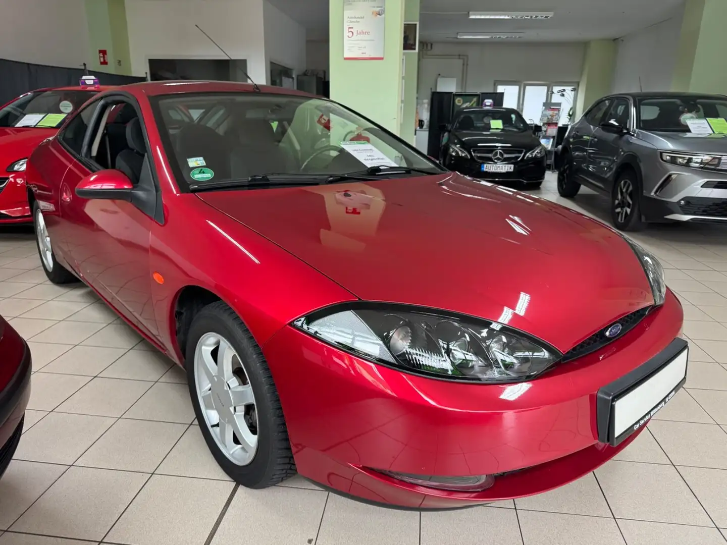 Ford Cougar 2.0, Sammlerstück Rot - 1
