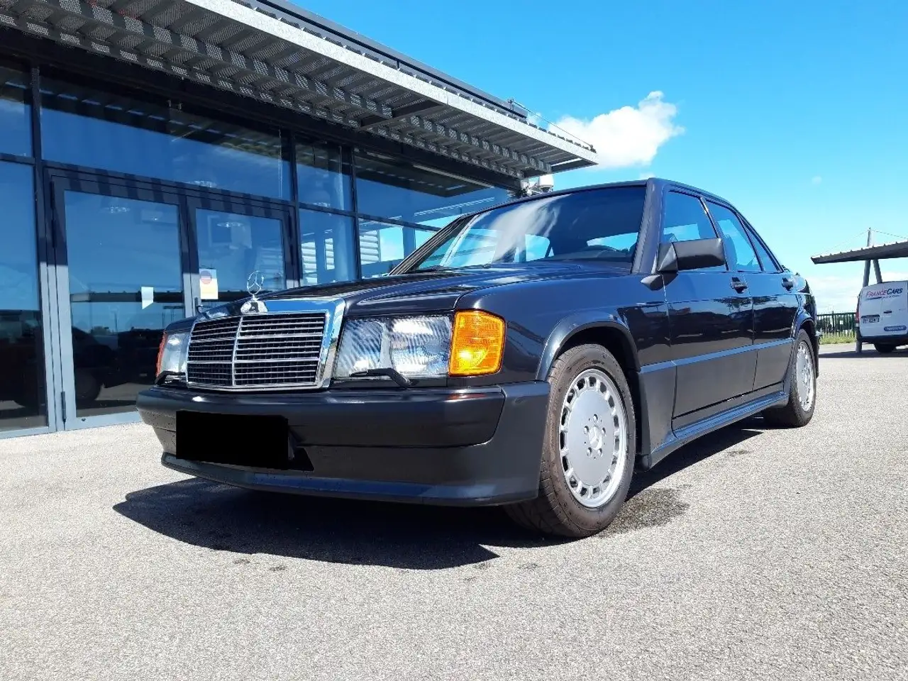 Mercedes-Benz 190 E 2.3-16 SOUPAPES MOTEUR RECONDITIONNE A NEUF, foto 2