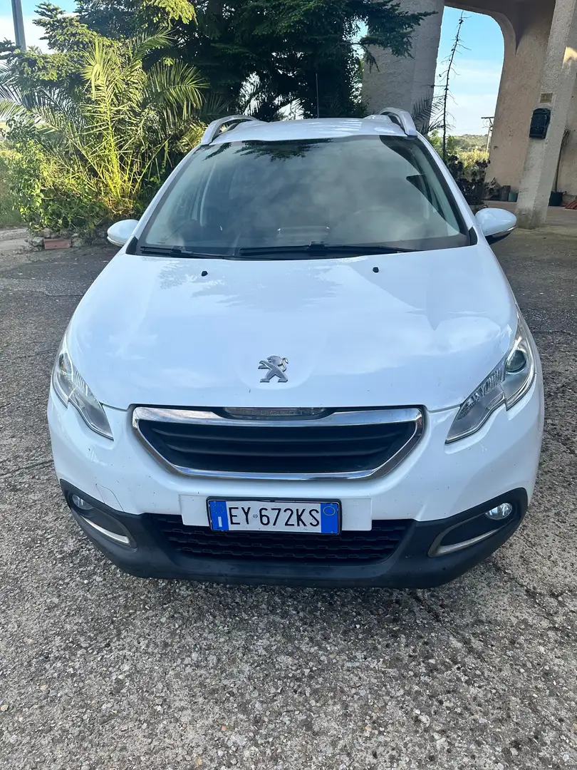 Peugeot 2008 2008 1.6 e-hdi 8v Allure s Weiß - 1