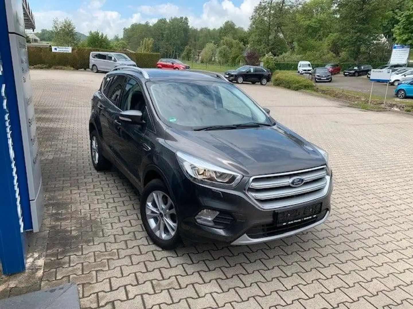 Ford Kuga Titanium Kamera Navi nur 54.890 Km Grau - 2