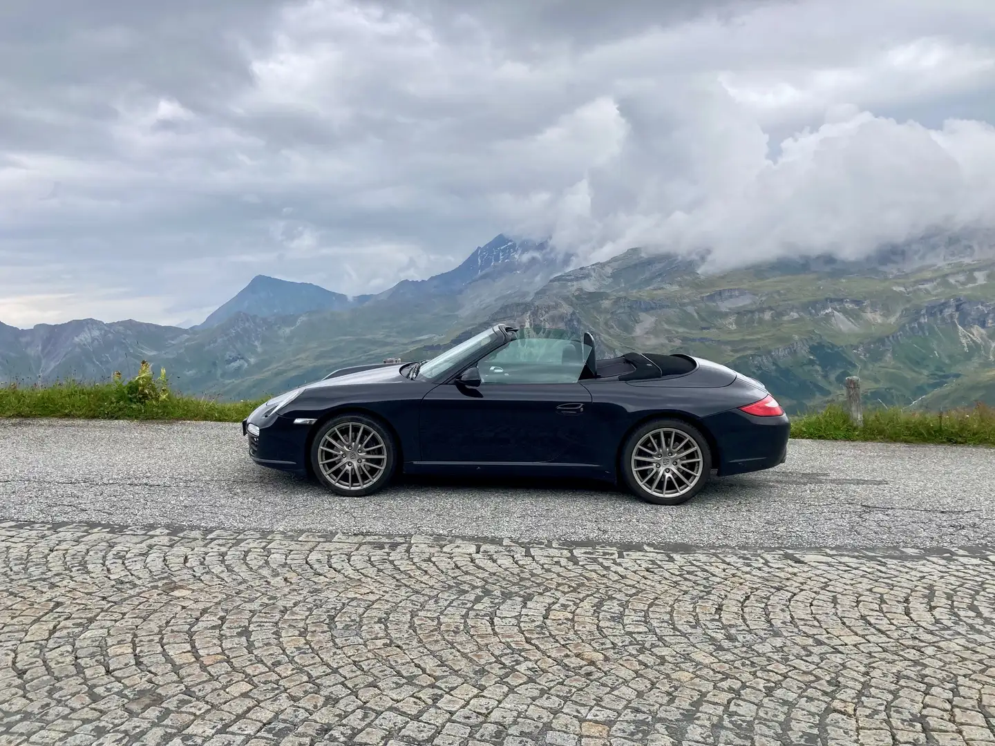 Porsche 997 911 / 997.2  Carrera Cabriolet erst 45.500 KM Schwarz - 2
