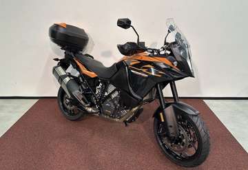 1090 Adventure 10 M. Garantie bis So. 7800€