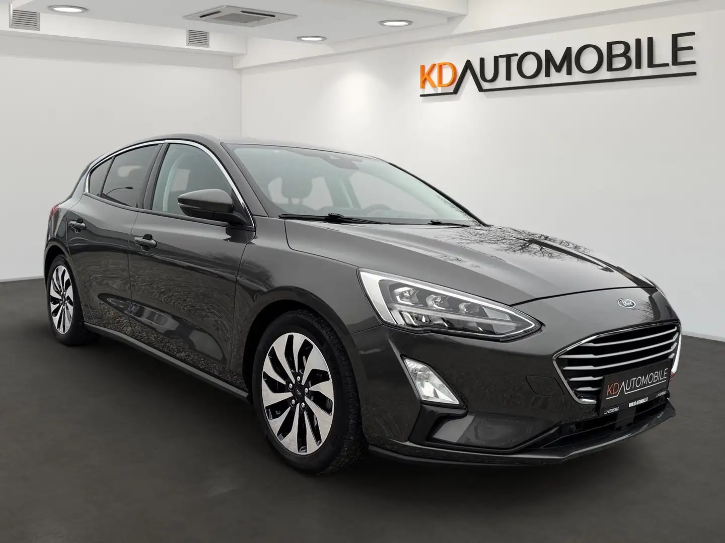 Ford Focus 1,0 EcoBoost Trend Edition Business Gris - 2