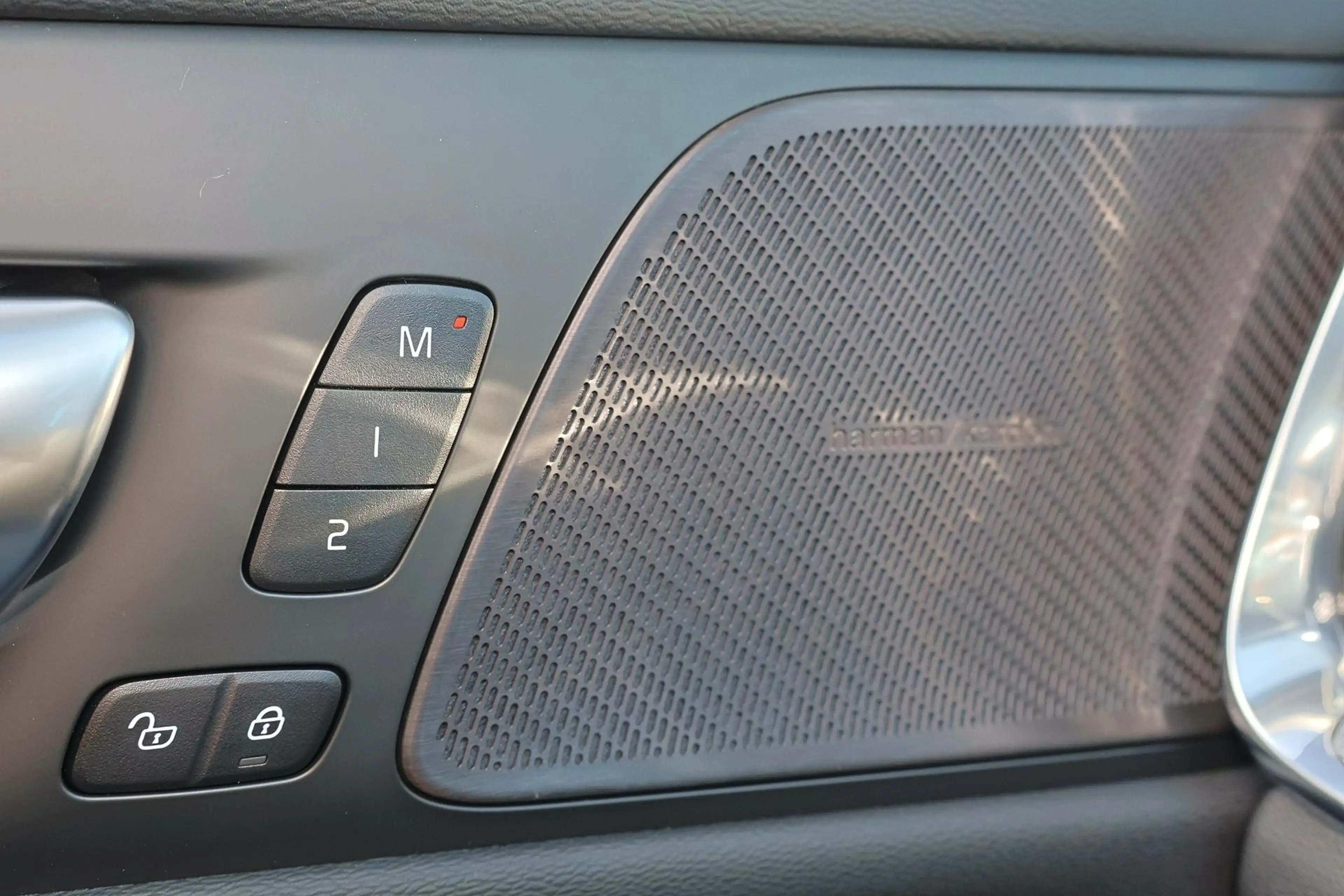 Volvo V60 T6 Recharge AWD Plus Dark - Panorama/schuifdak - I — photo 11