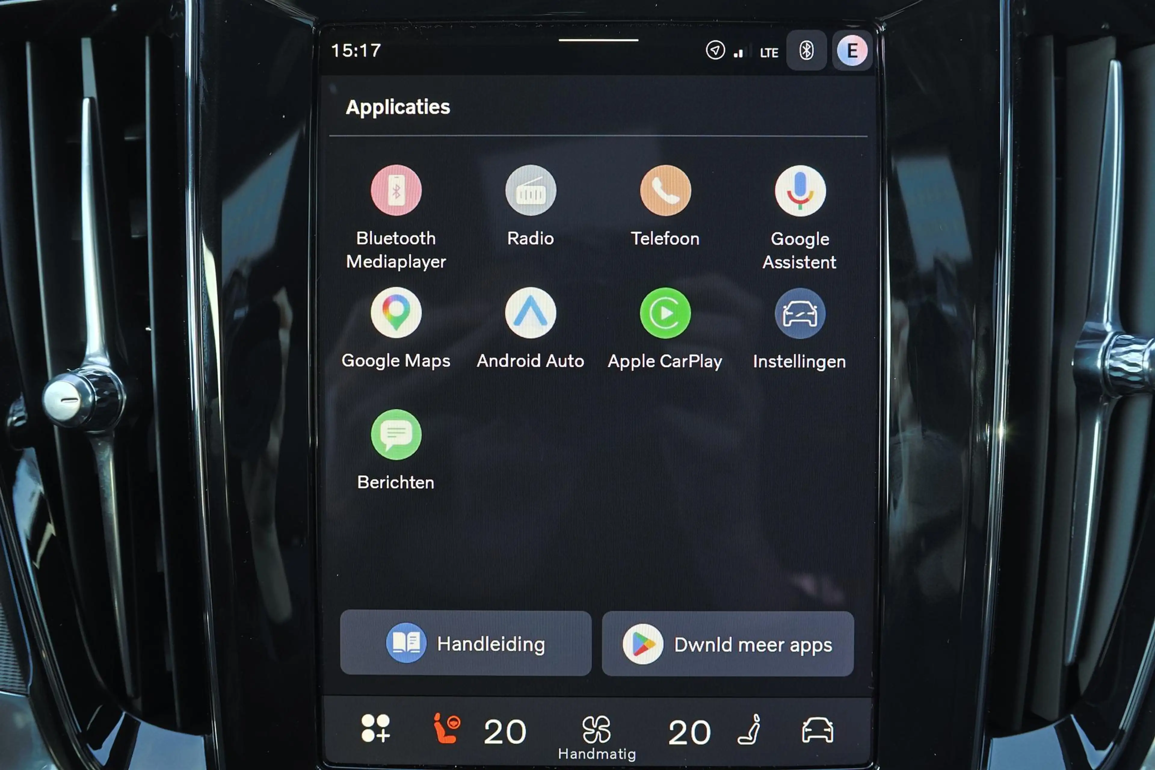 Volvo V60 T6 Recharge AWD Plus Dark - Panorama/schuifdak - I — photo 6