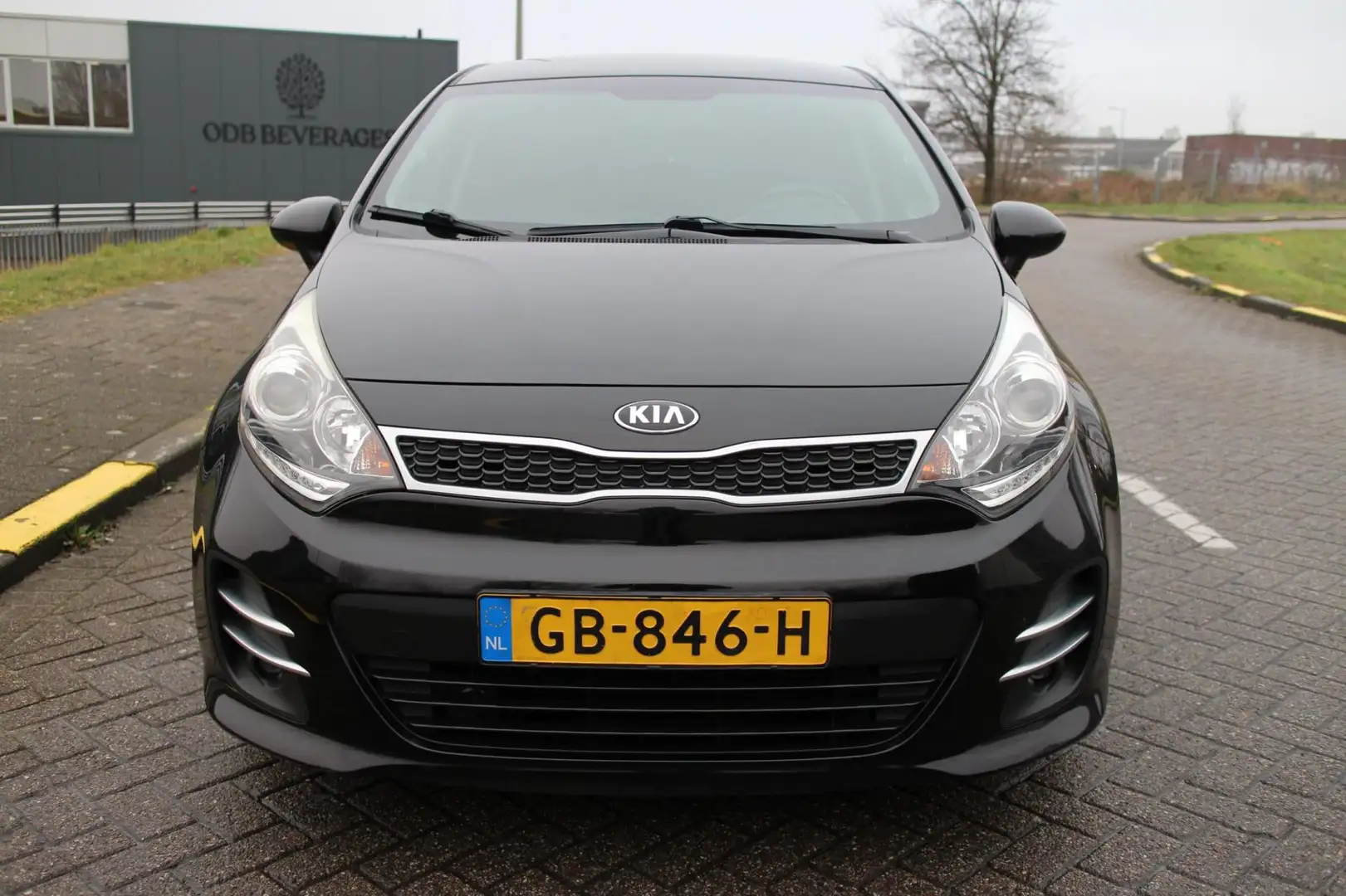 Kia Rio 1.2 CVVT DynamicLine_AIRCO_NAVI_CAMERA Schwarz - 2