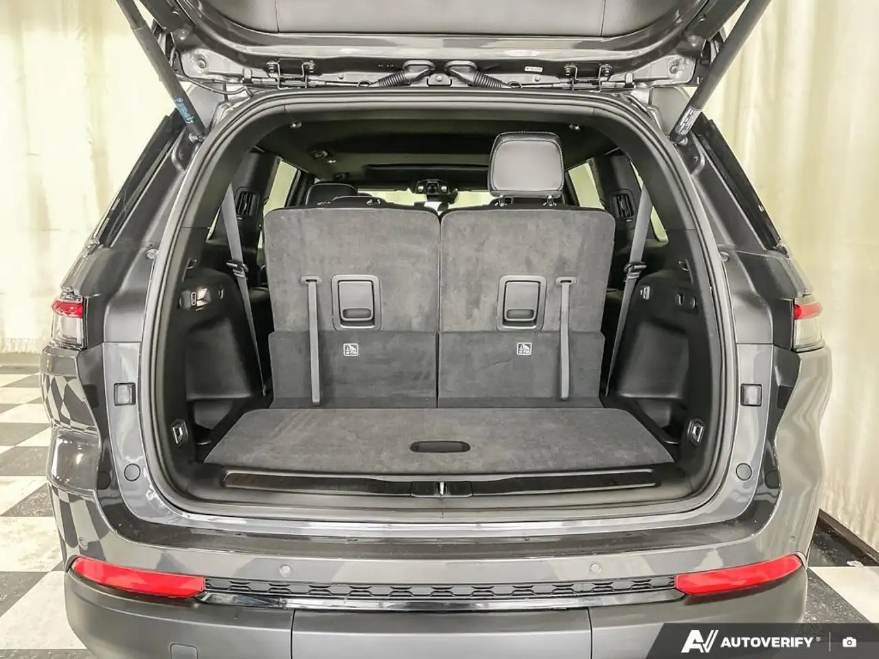 Jeep Grand Cherokee fotografie Jeep Grand Cherokee