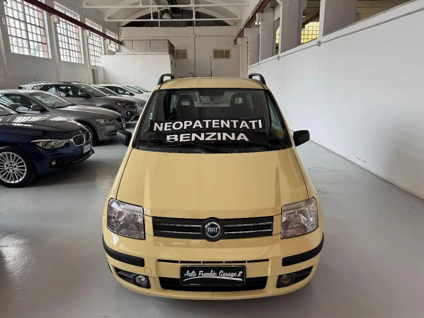 Fiat Panda 1.2 Dynamic Natural Power Mamy Jaune - 2