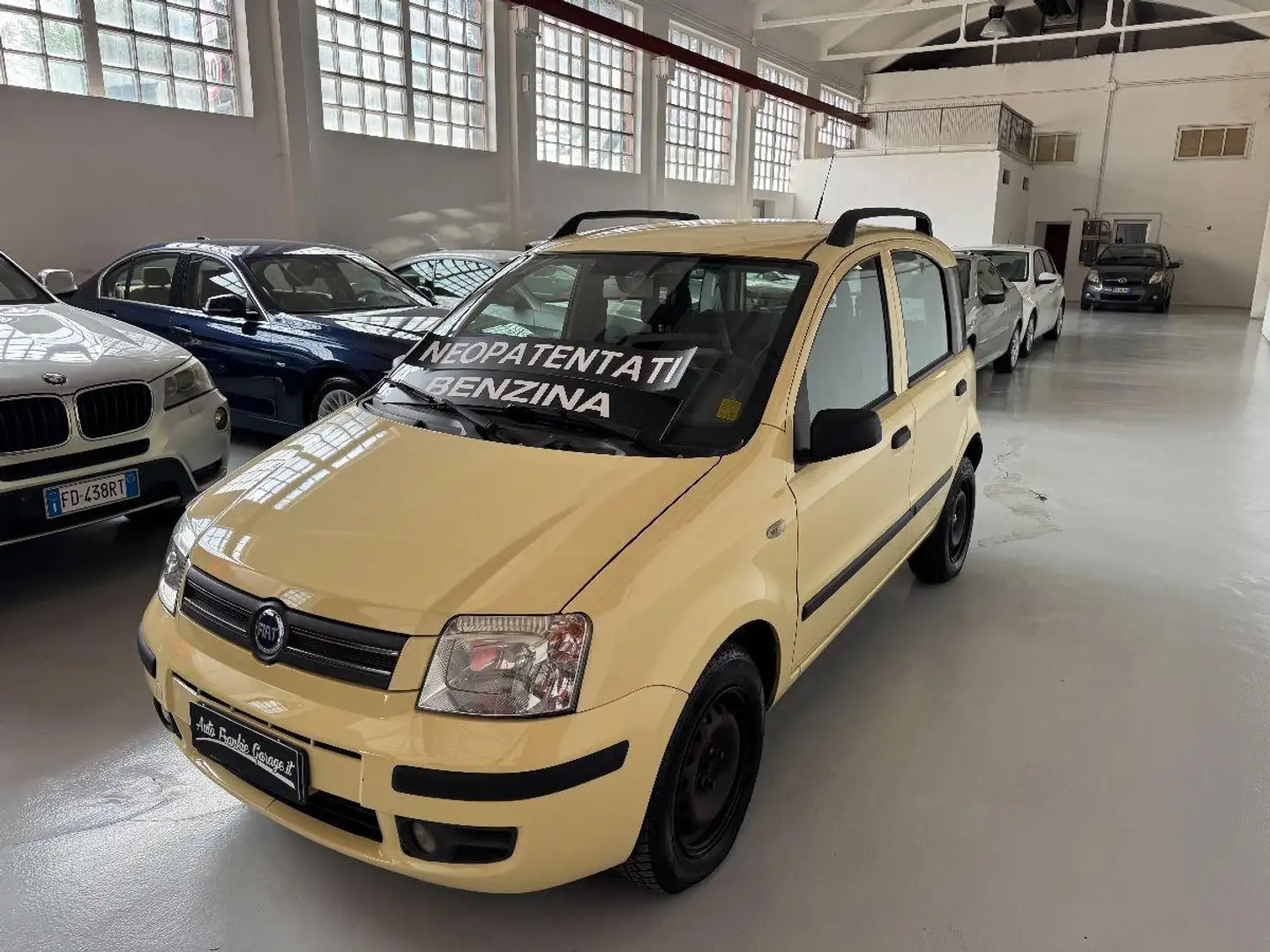 Fiat Panda 1.2 Dynamic Natural Power Mamy Jaune - 1