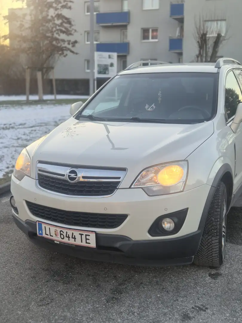 Opel Antara 2.2 CDTI 4x4 Design Edition Weiß - 2