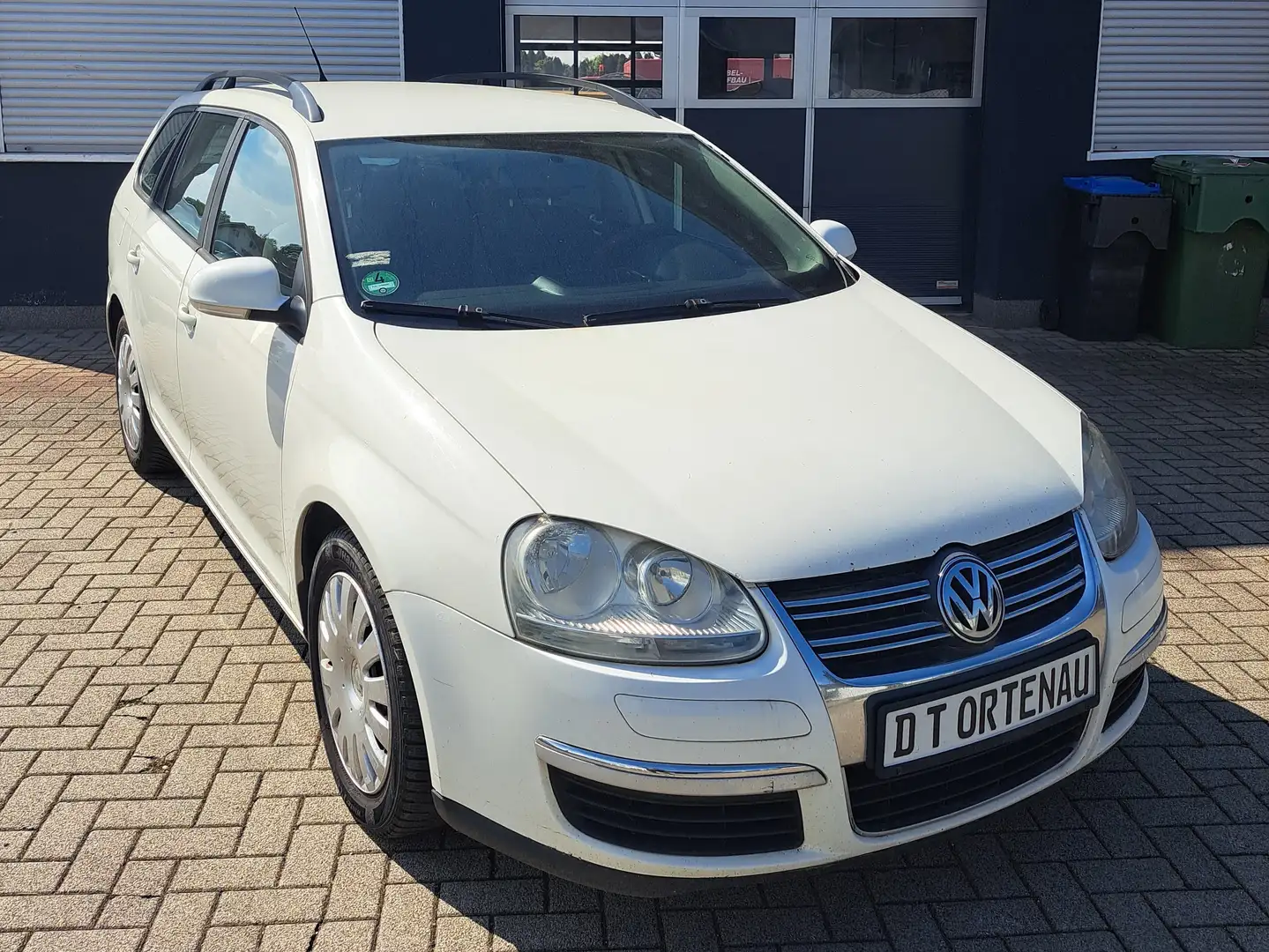 Volkswagen Golf Variant Trendline Bílá - 1