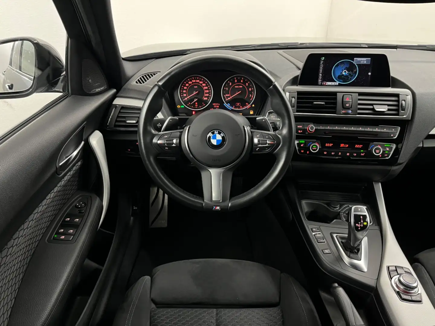BMW 135 M135i Aut. ***LED | xDrive | HarmanKardon*** Szürke - 2