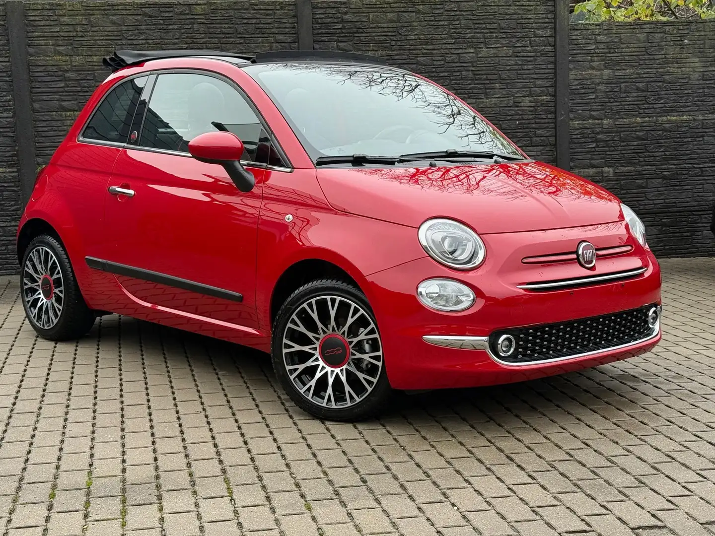 Fiat 500C 1.0 Hybrid RED "Navigatie" Rouge - 2