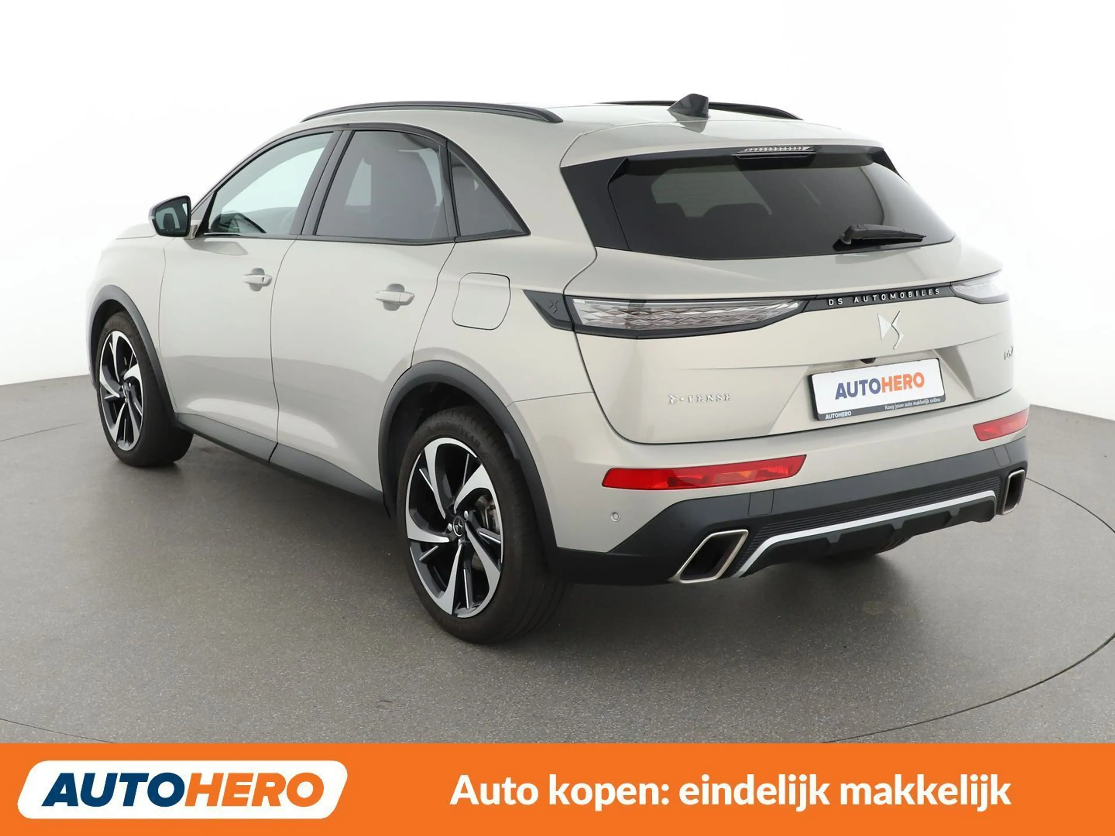DS Automobiles DS 7 1.6 E-Tense Hybrid 4x2 Opera — photo 4