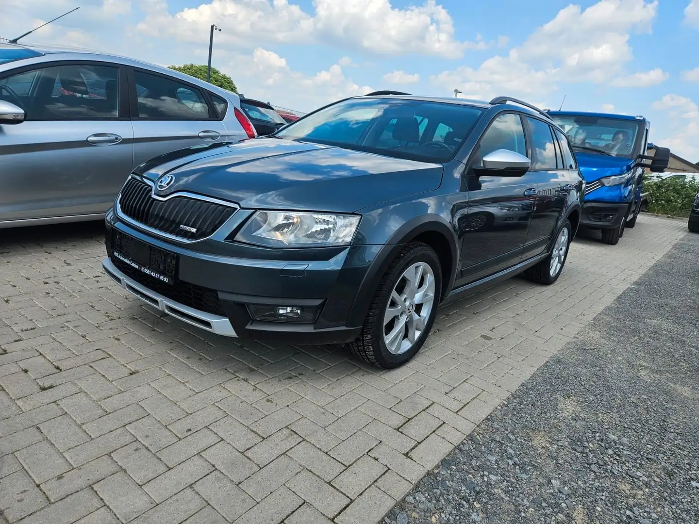 Skoda Octavia Combi Scout 4x4 - 1