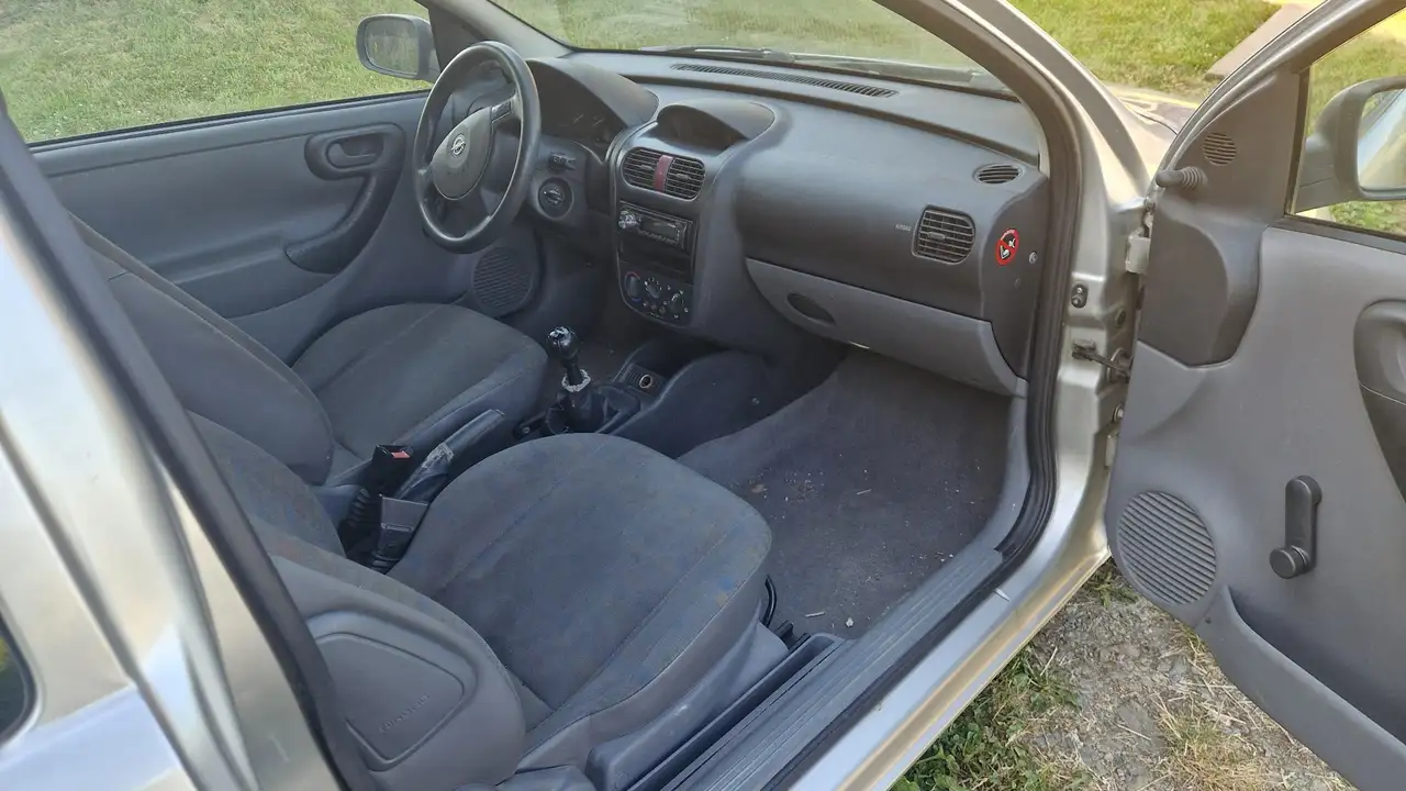 Opel Corsa 1.0 12V, foto 12