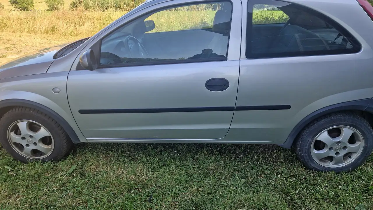 Opel Corsa 1.0 12V, foto 9