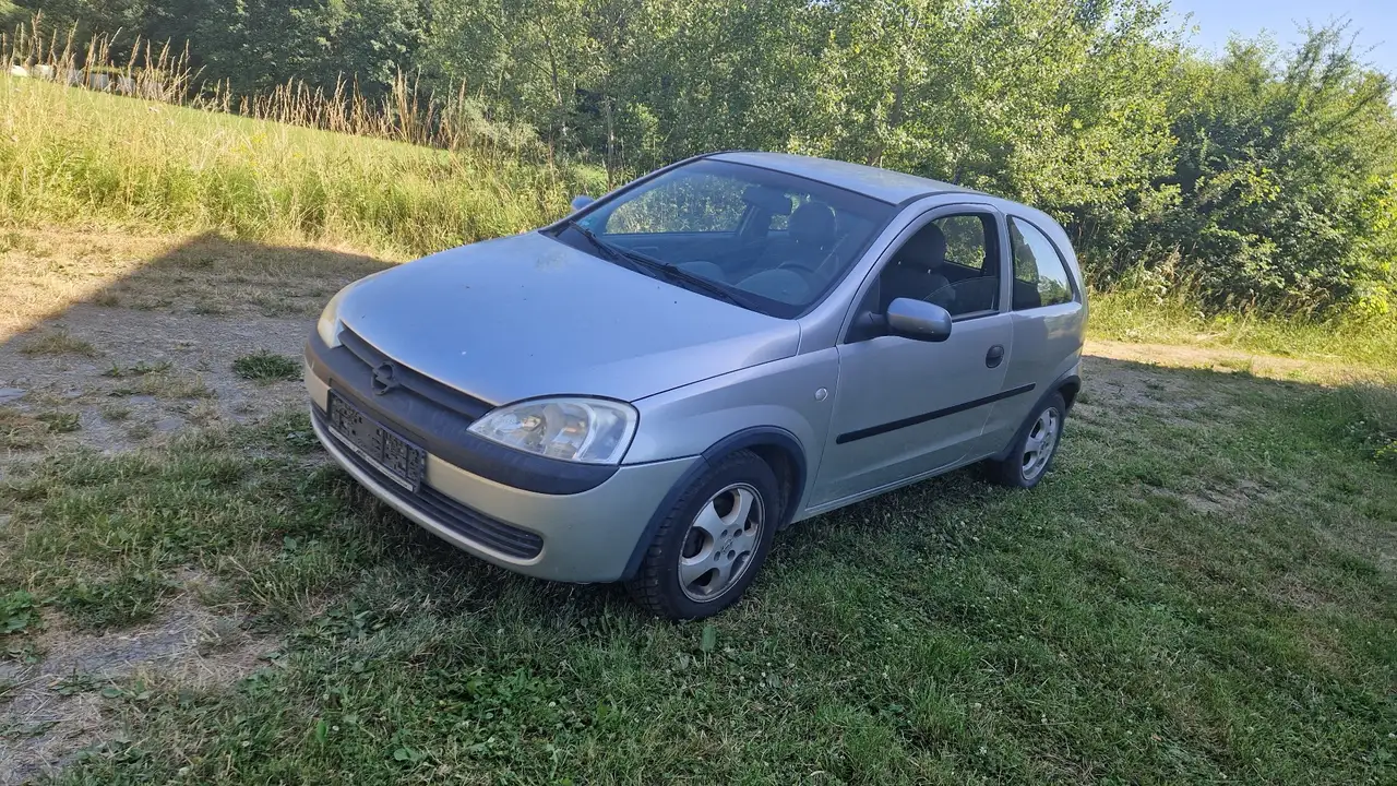Opel Corsa 1.0 12V, foto 1