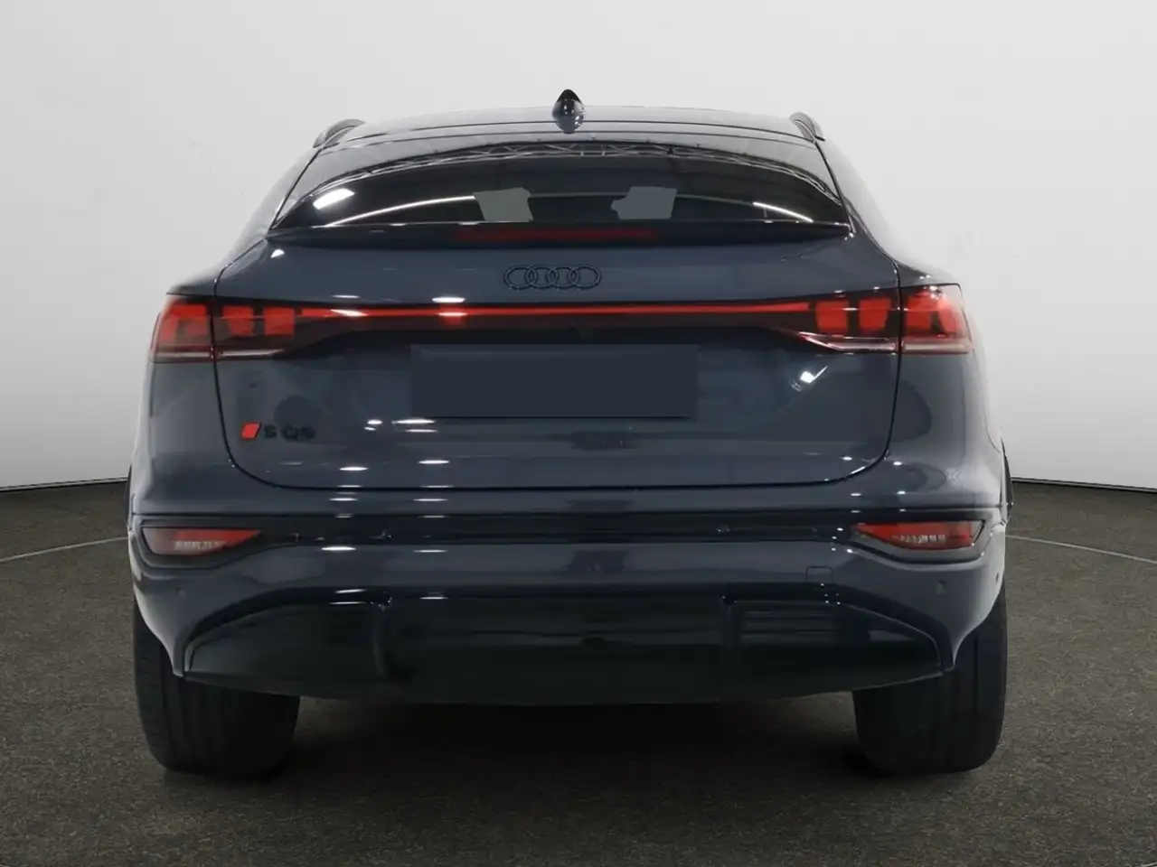 Audi SQ6 2026