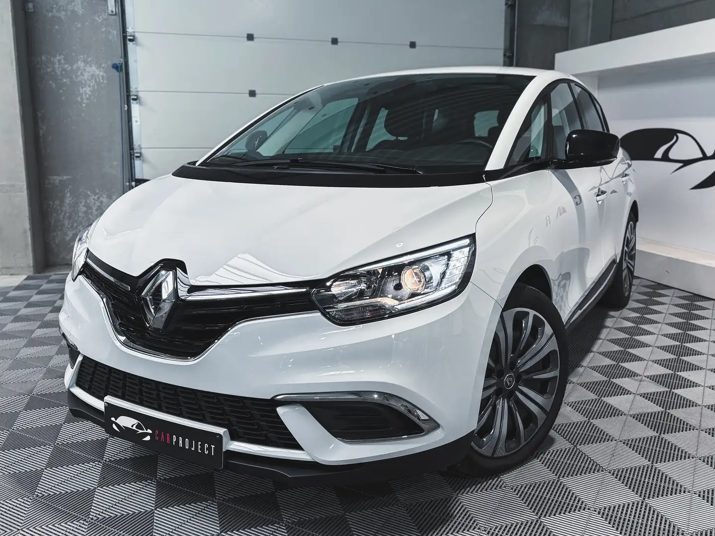 Renault Scenic 1.33 TCe Zen GPF, Capteur Ar, KeyLess, Led, Clim Bílá - 1