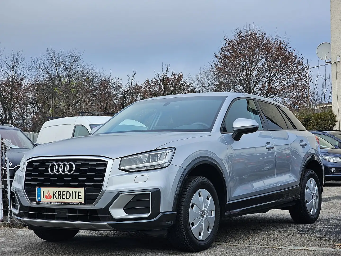Audi Q2 35 TFSI COD Design S-tronic 1-Hand Nur 49000 KM... Grigio - 2