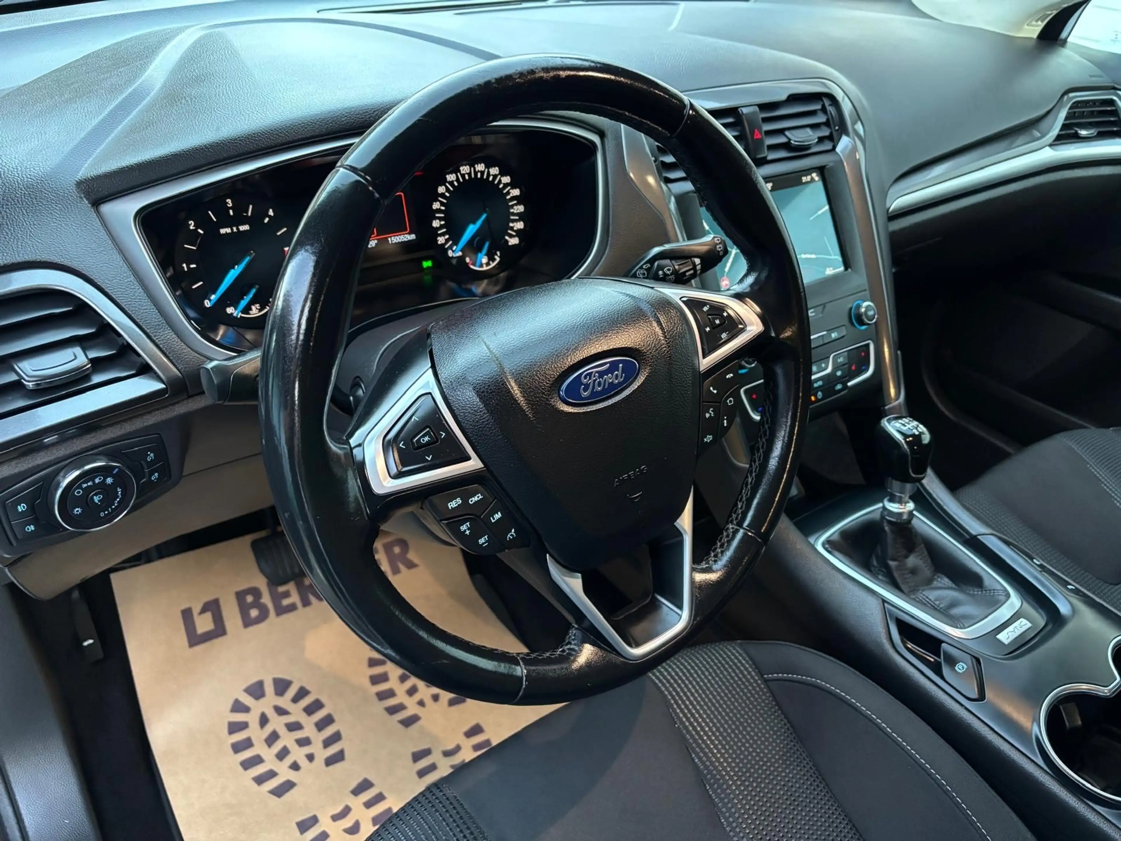 Ford Mondeo Traveller Business 2,0 EcoBlue SCR — photo 9