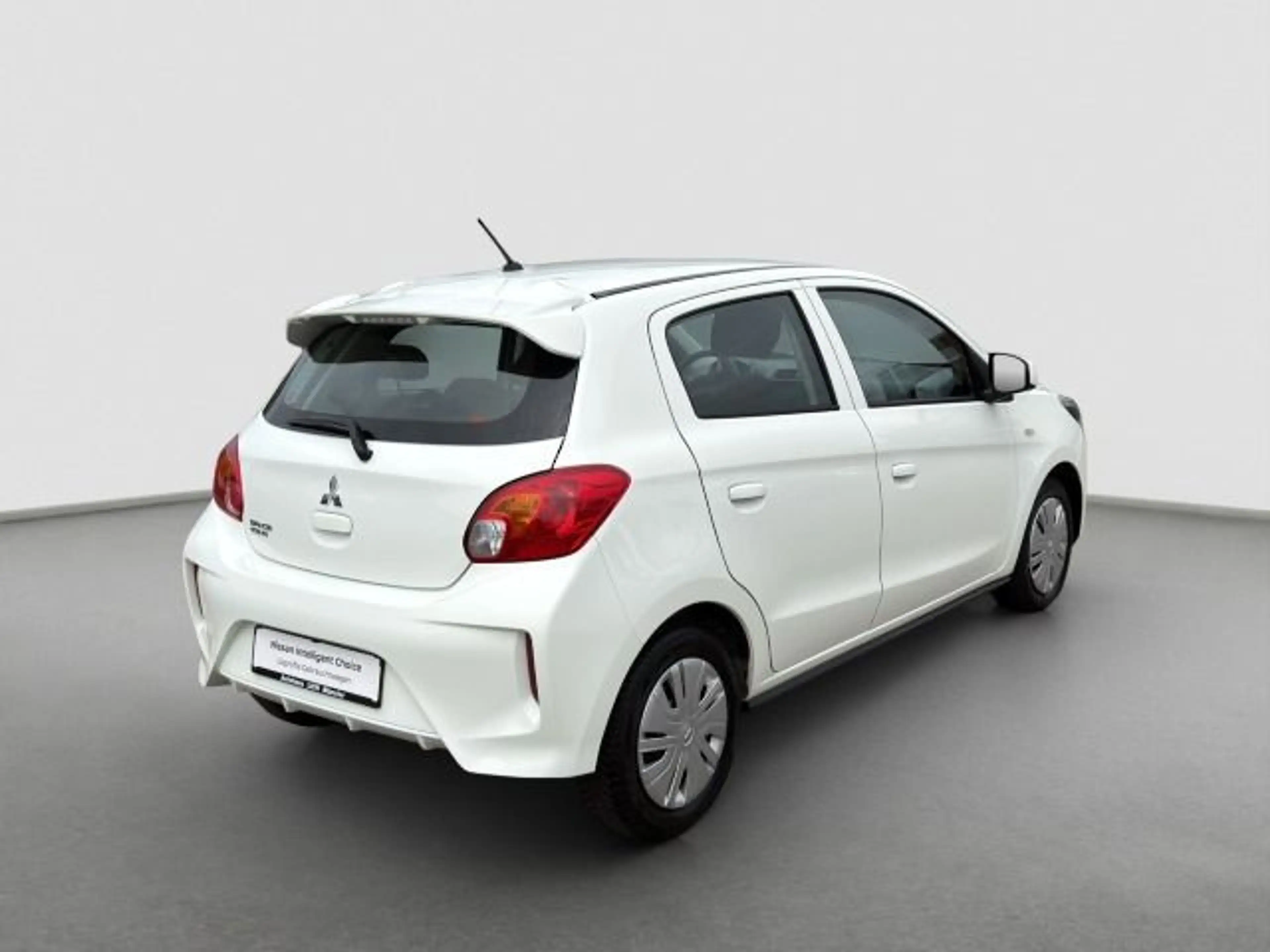 Mitsubishi Space Star 1.2 Select Allwetterreifen — photo 6