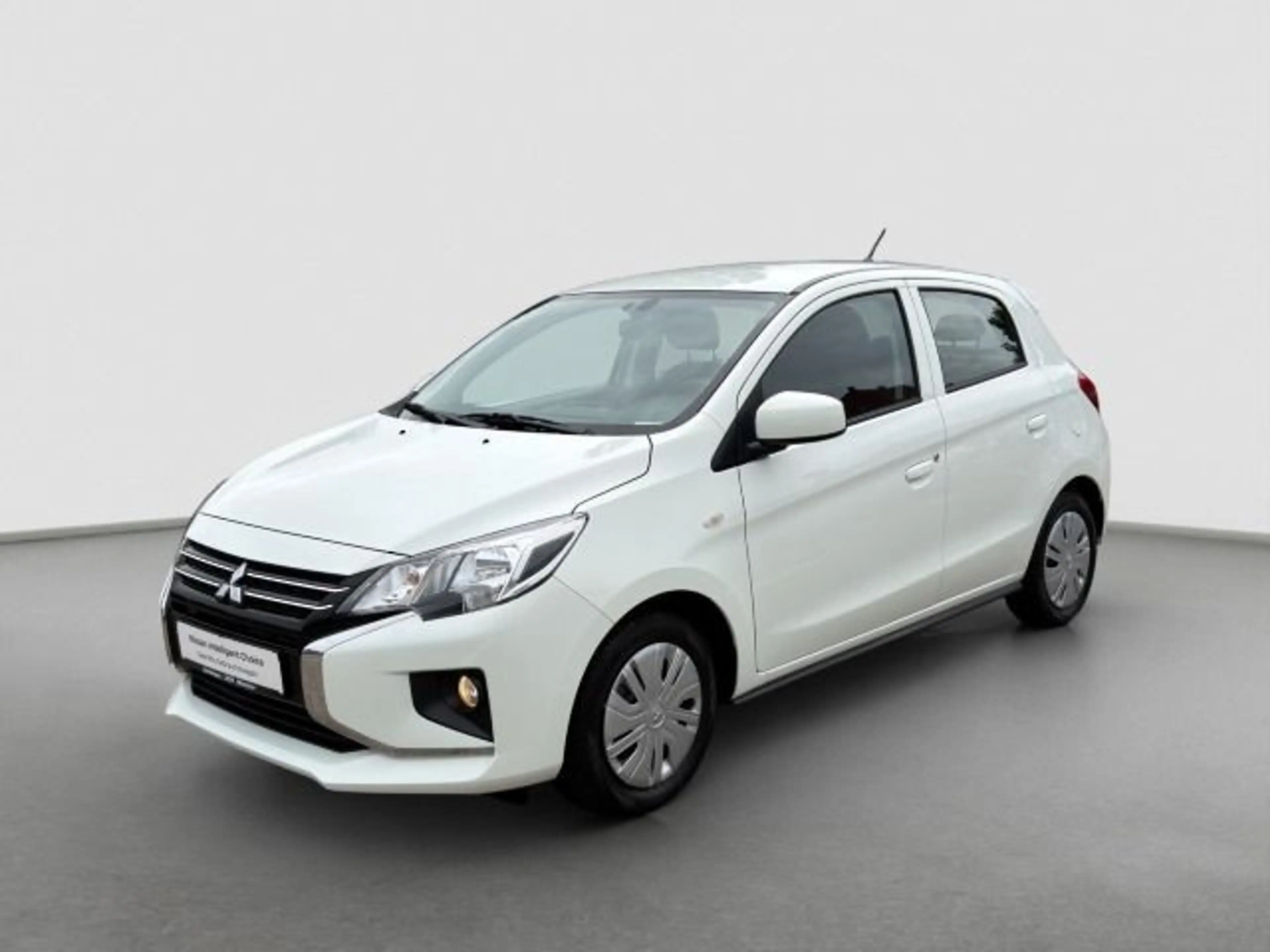 Mitsubishi Space Star 1.2 Select Allwetterreifen — photo 2