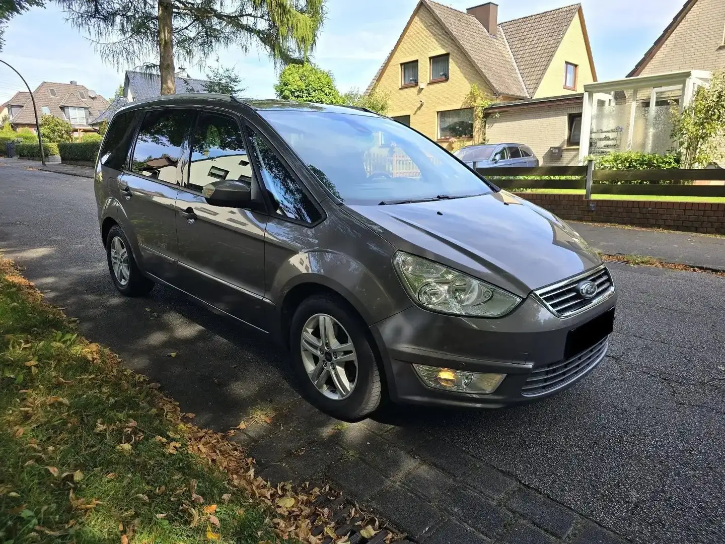 Ford Galaxy 2.0 TDCi DPF Service NEU + TÜV NEU 07/2025 Grau - 2