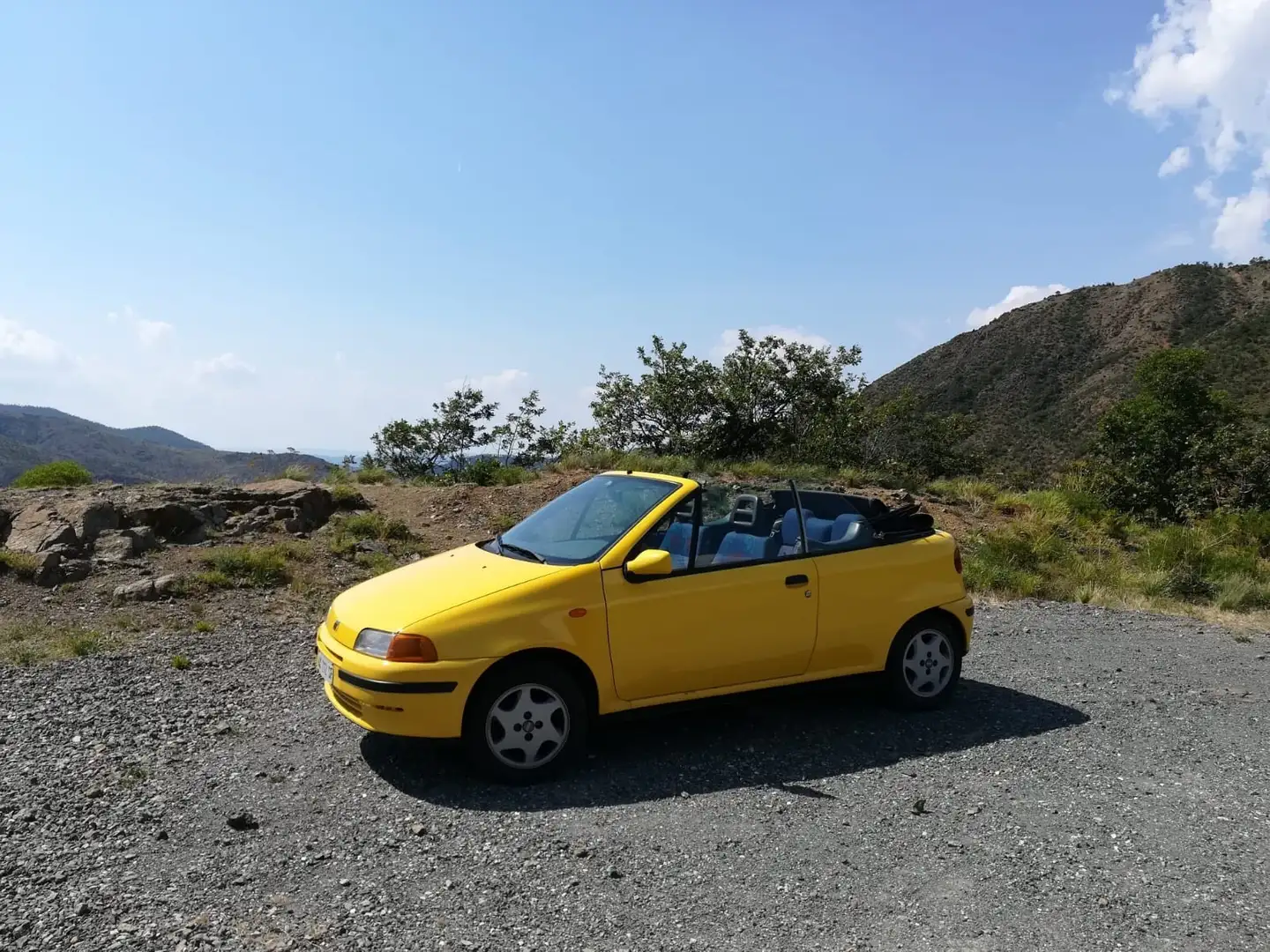 Fiat Punto Cabrio 1.2 Żółty - 1